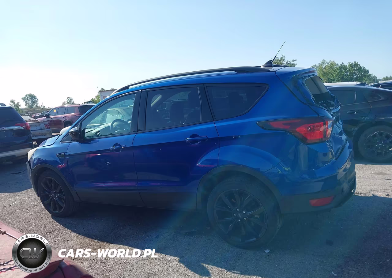 2019 Ford Escape Se VIN:1FMCU9GD0KUC19949 - 14