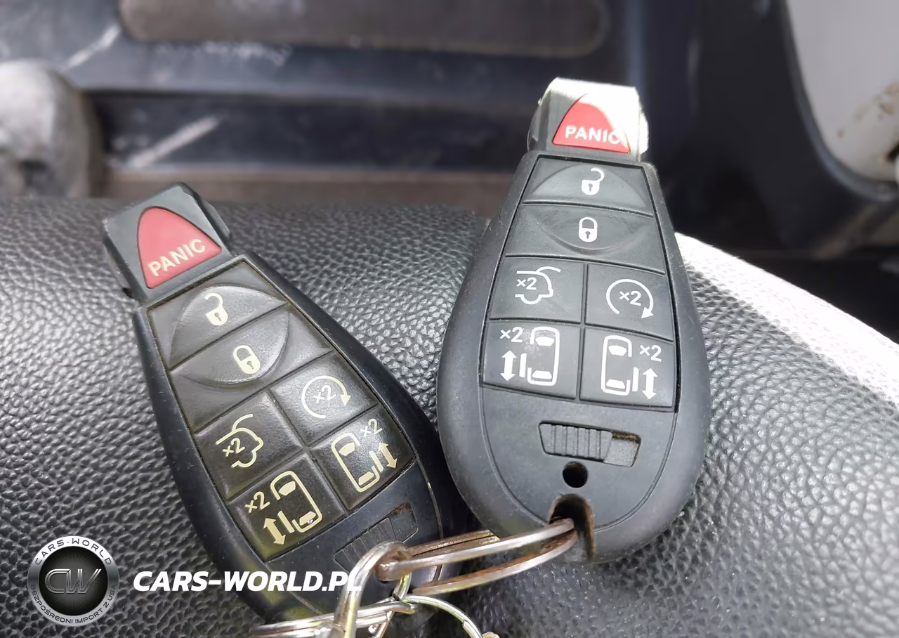 2018 Dodge Grand Caravan Sxt VIN:2C4RDGCG7JR241994 - 11