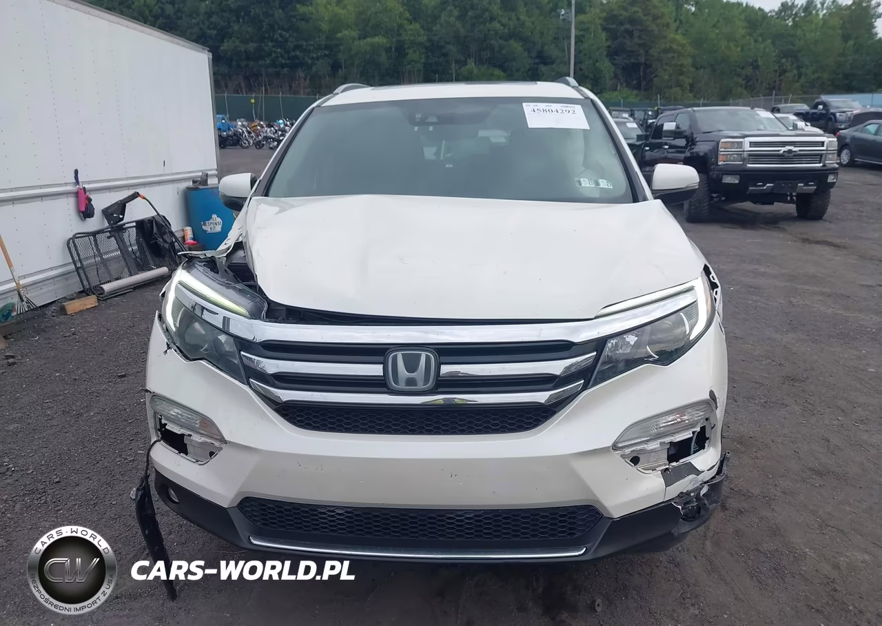 2017 Honda Pilot Elite VIN:5FNYF6H05HB024610 - 12