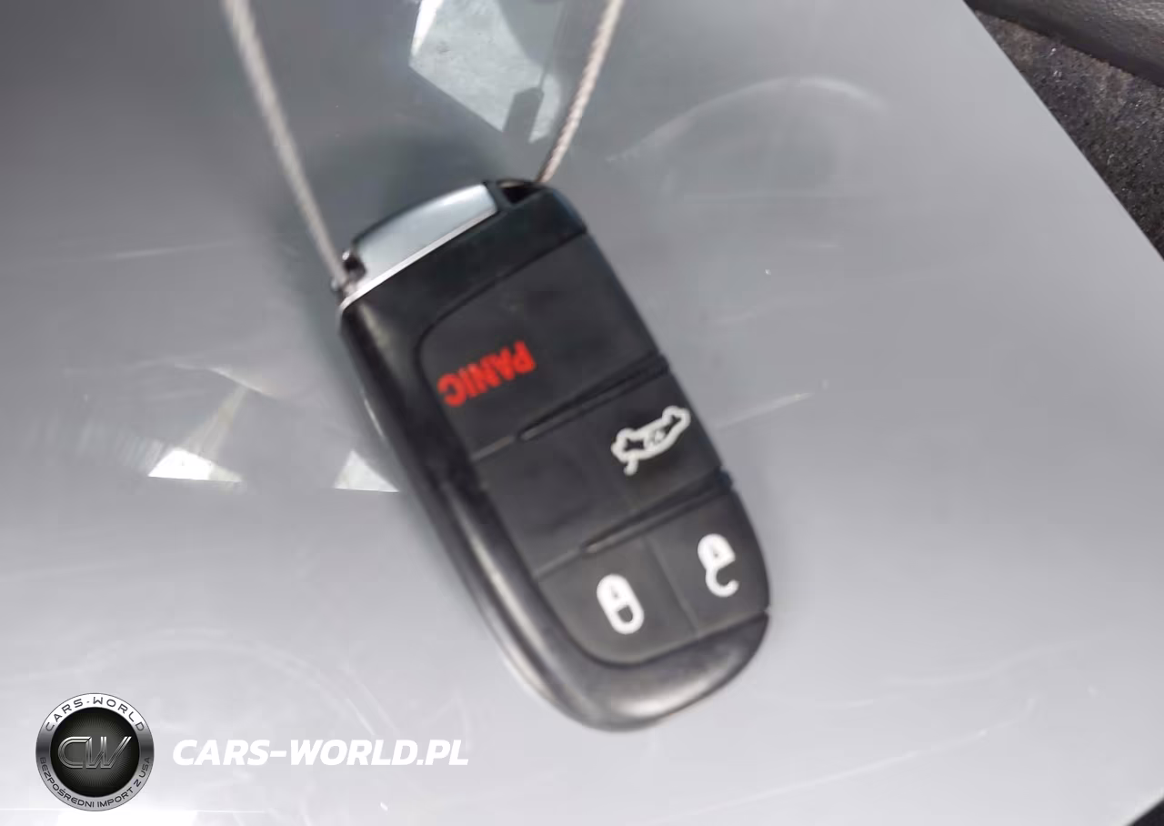 2019 Dodge Challenger Sxt VIN:2C3CDZAG8KH752369 - 11