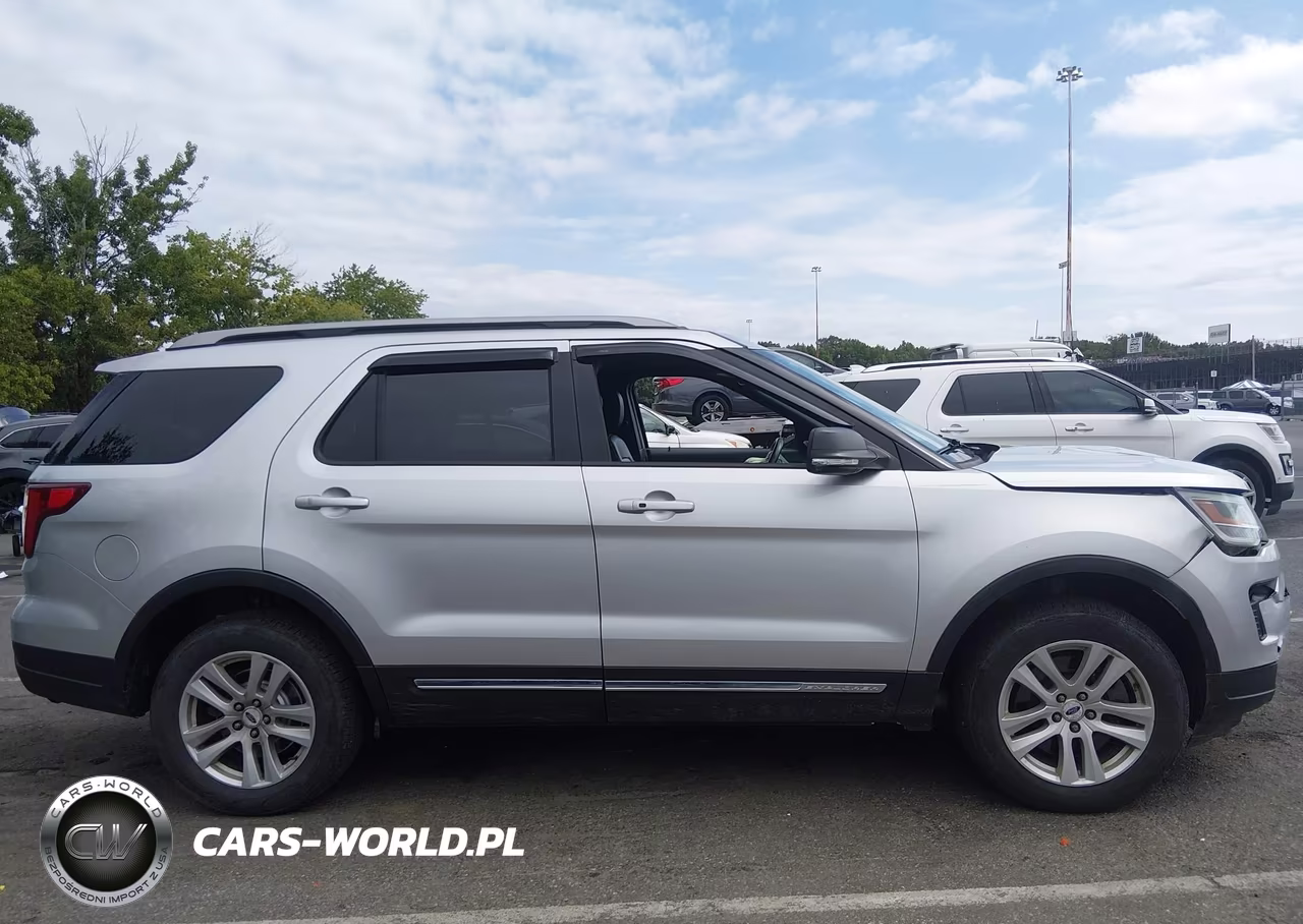 2019 Ford Explorer Xlt VIN:1FM5K8DH1KGA56940 - 13