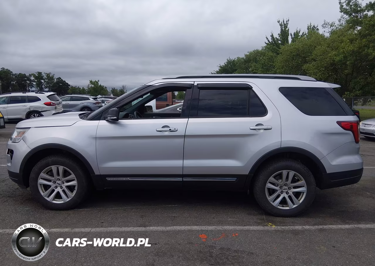 2019 Ford Explorer Xlt VIN:1FM5K8DH1KGA56940 - 14