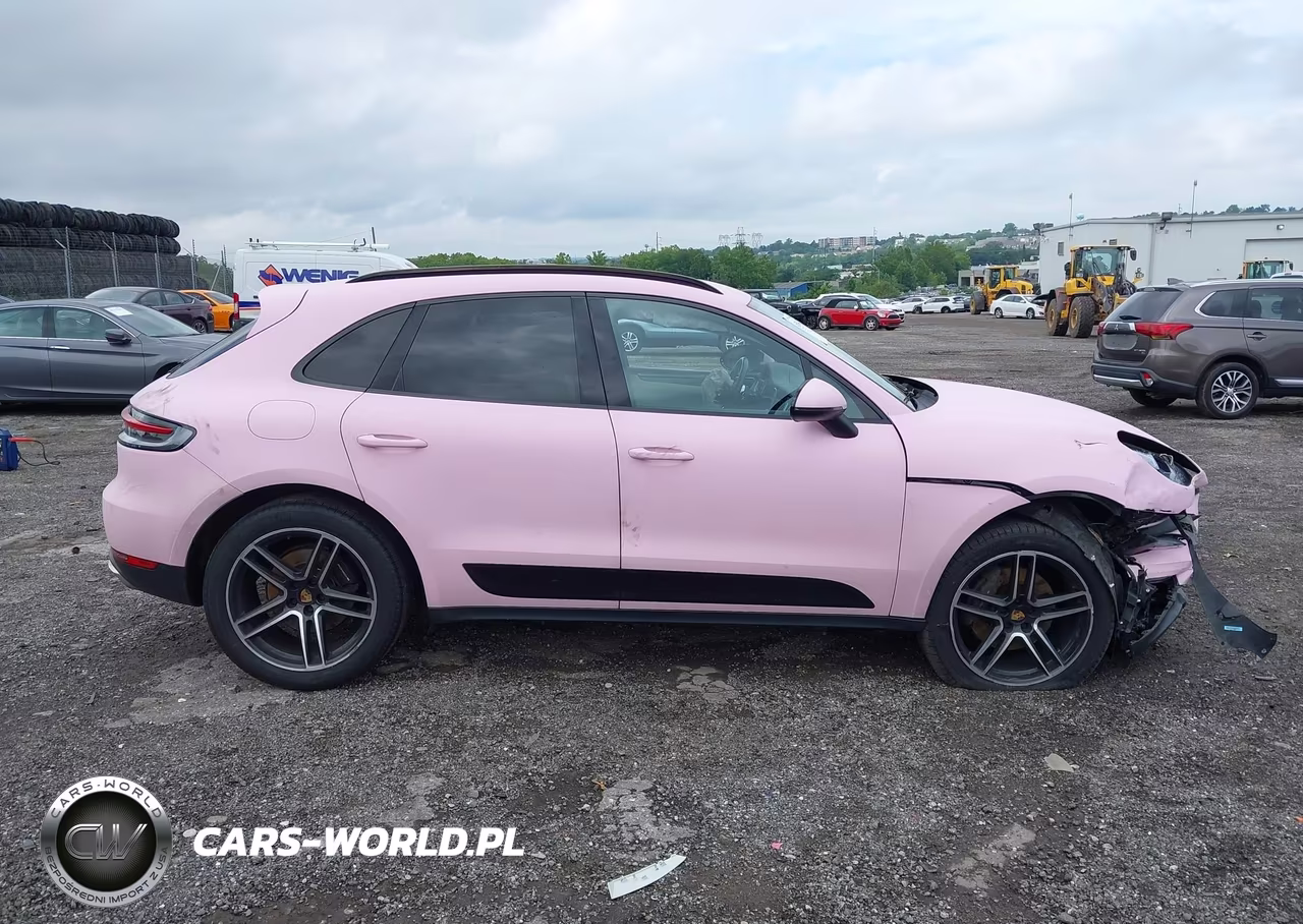 2020 Porsche Macan VIN:WP1AA2A52LLB10816 - 13