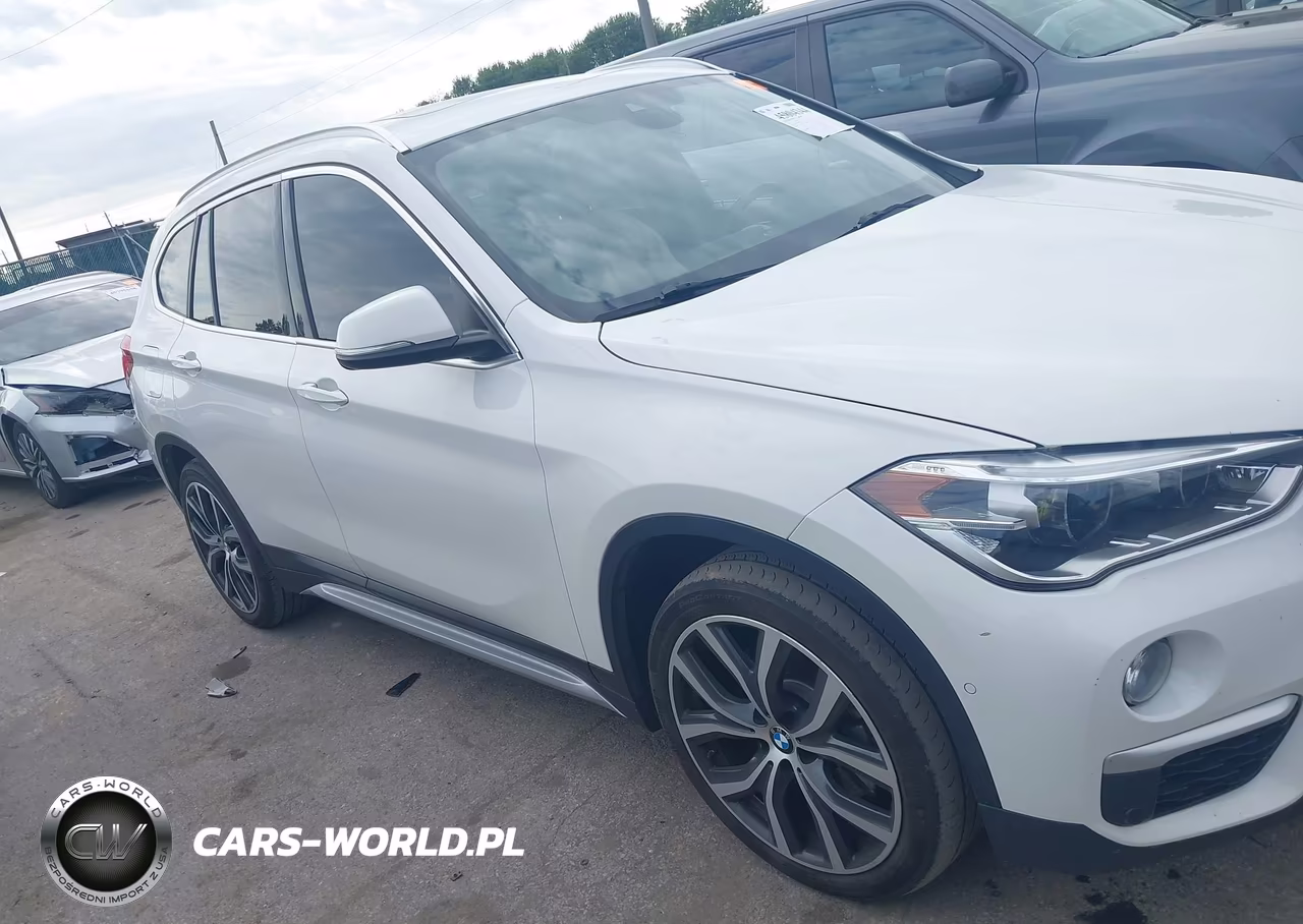 2019 BMW X1 xDrive28I VIN:WBXHT3C52K3H35153 - 14