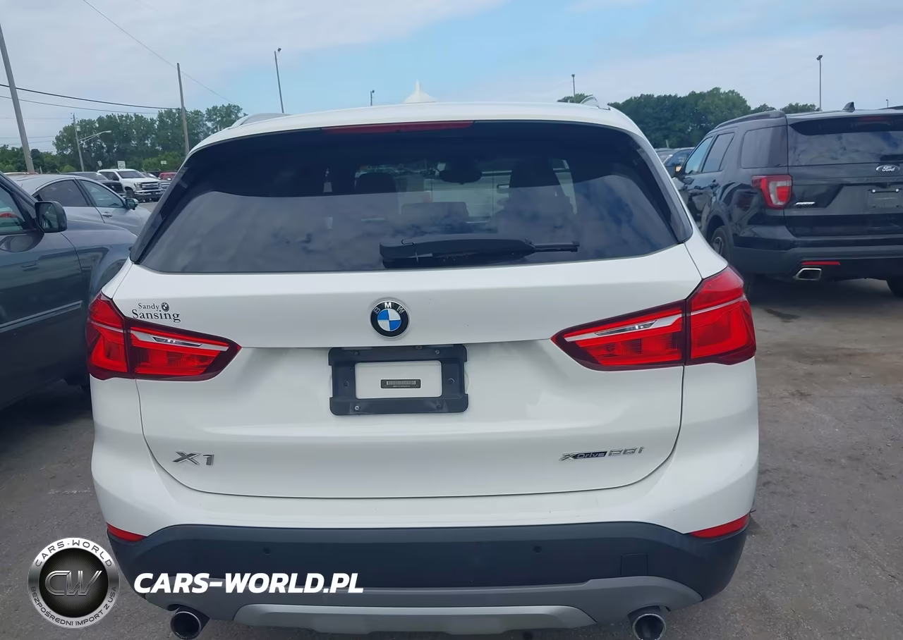 2019 BMW X1 xDrive28I VIN:WBXHT3C52K3H35153 - 17
