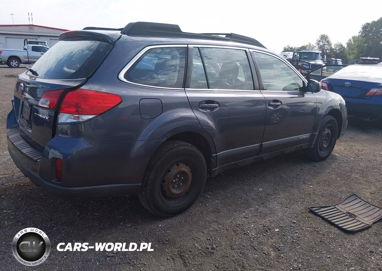 2014 Subaru Outback 2.5I VIN:4S4BRCAC8E3319205 - 4
