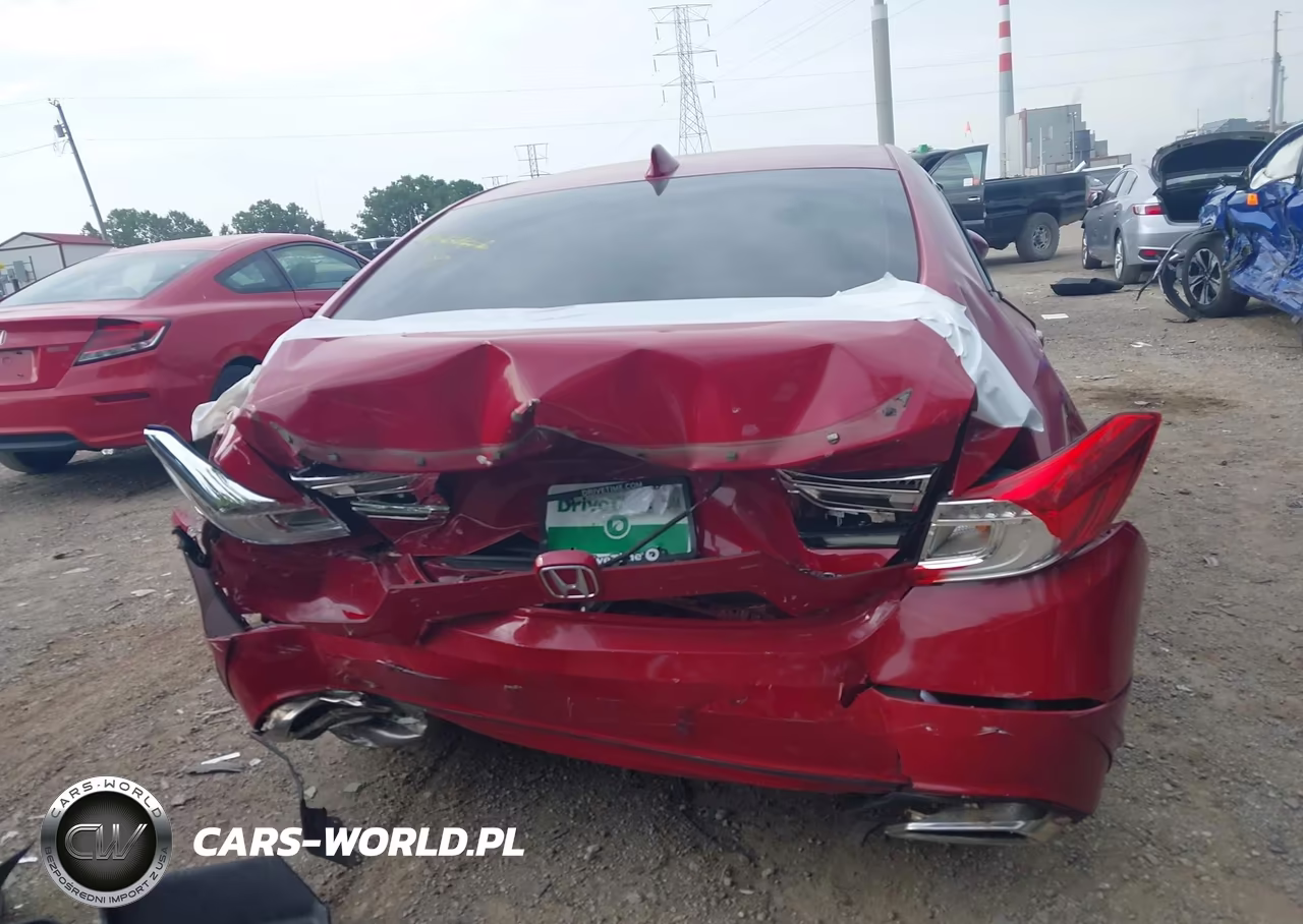2018 Honda Accord Sport VIN:1HGCV1F38JA114461 - 15