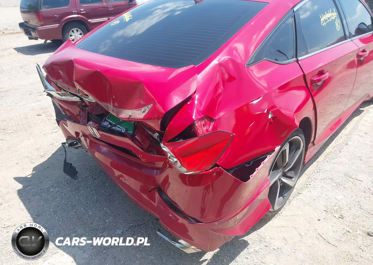 2018 Honda Accord Sport VIN:1HGCV1F38JA114461 - 16