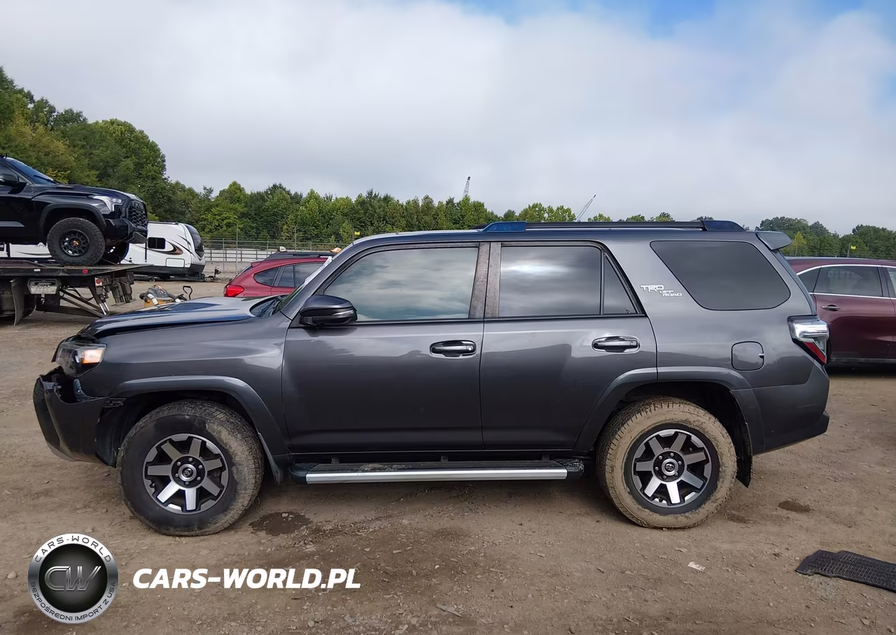 2019 Toyota 4Runner Trd Off Road Premium VIN:JTEBU5JR3K5690240 - 15