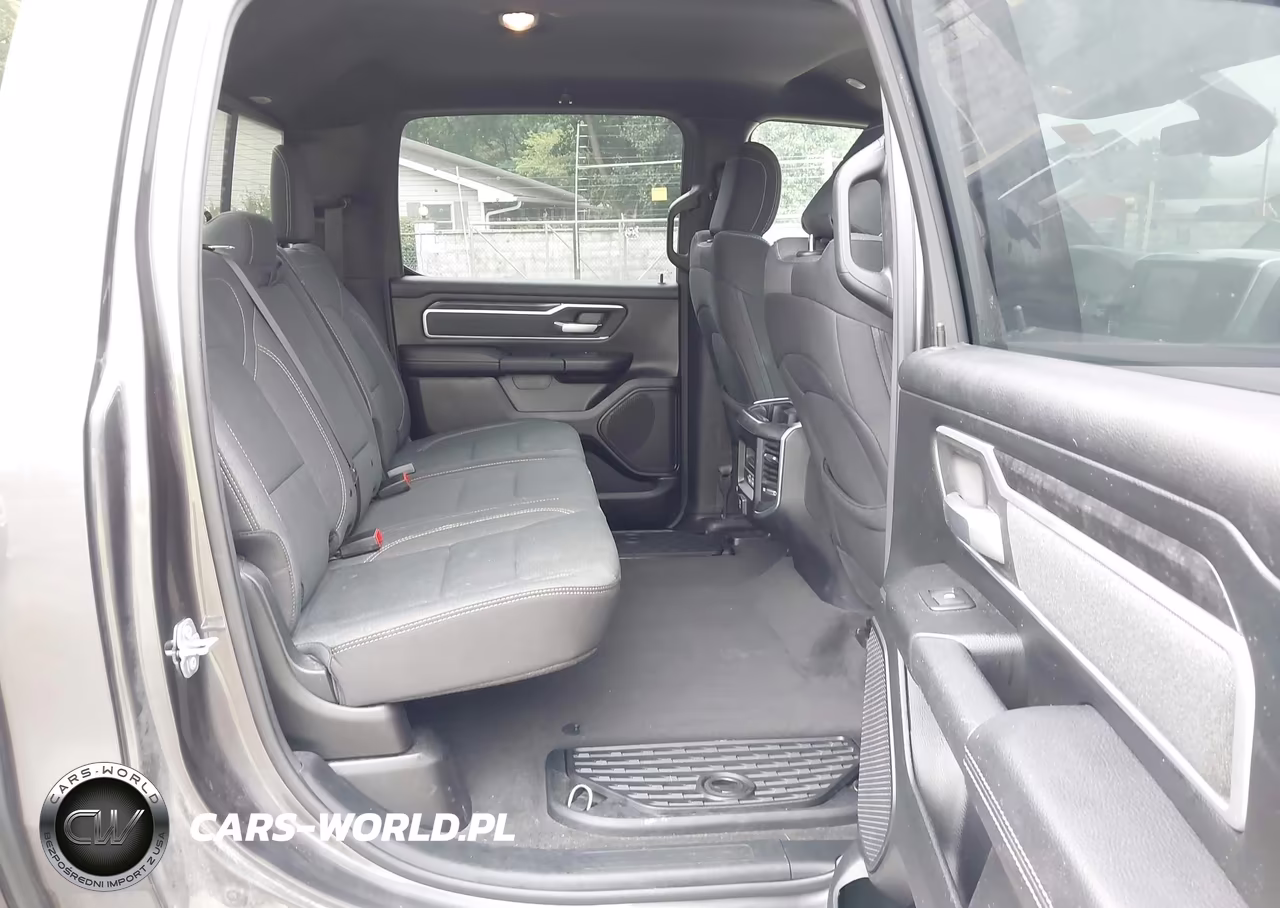 2021 Ram 1500 Big Horn 4X4 5'7 Box VIN:1C6SRFFT5MN587816 - 8