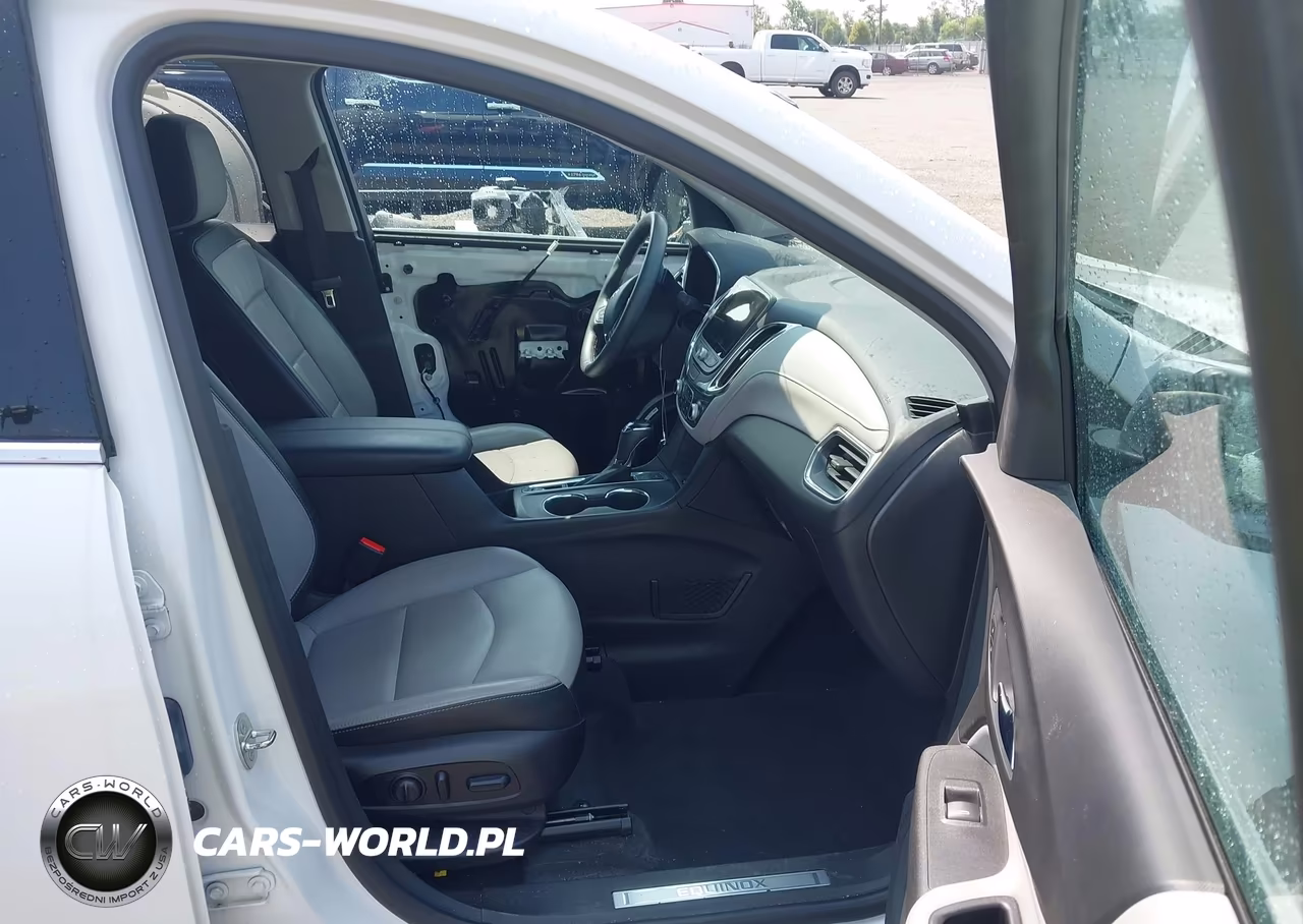 2018 Chevrolet Equinox Premier VIN:2GNAXNEX5J6169367 - 5