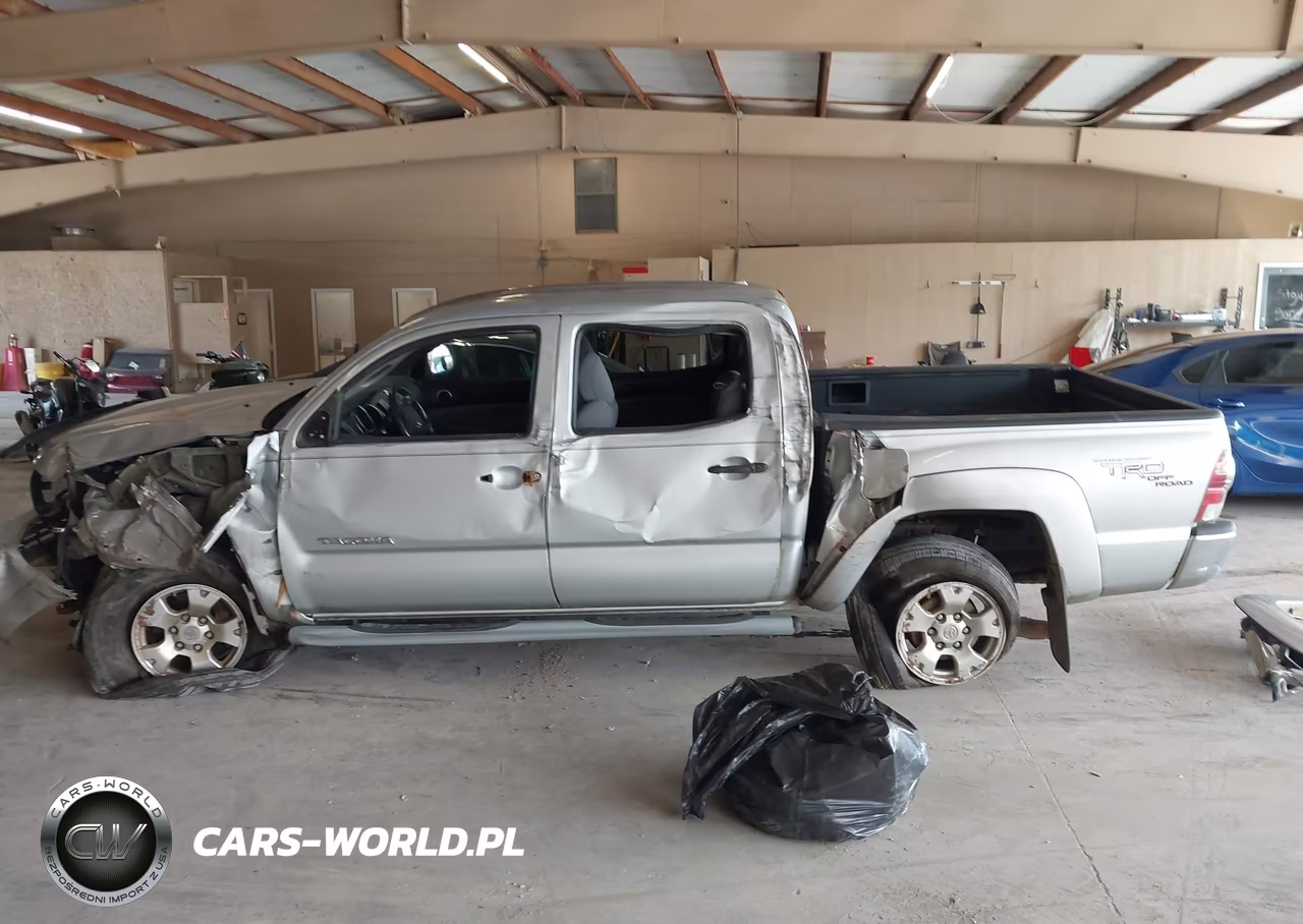 2009 Toyota Tacoma Base V6 VIN:3TMLU42N19M022696 - 15