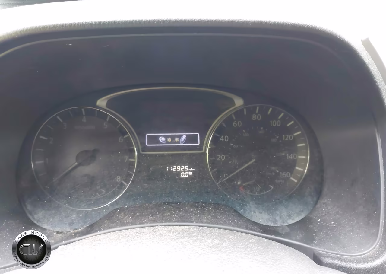 2014 Nissan Pathfinder S VIN:5N1AR2MN4EC621402 - 7