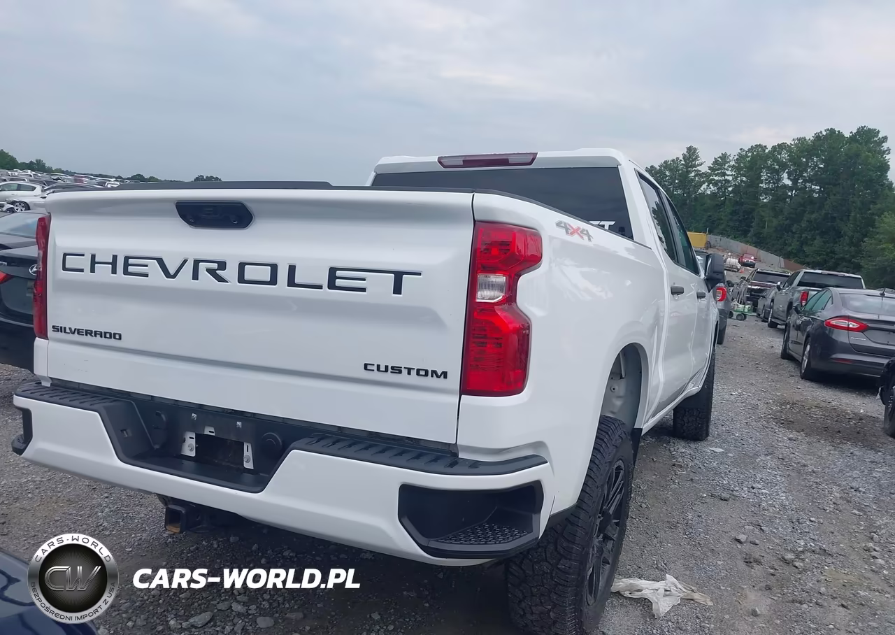 2023 Chevrolet Silverado 1500 4Wd Short Bed Custom VIN:1GCPDBEK9PZ165477 - 4