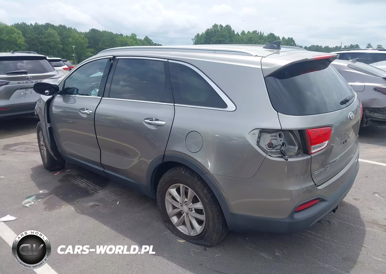 2016 Kia Sorento 2.4L Lx VIN:5XYPG4A34GG040984 - 3