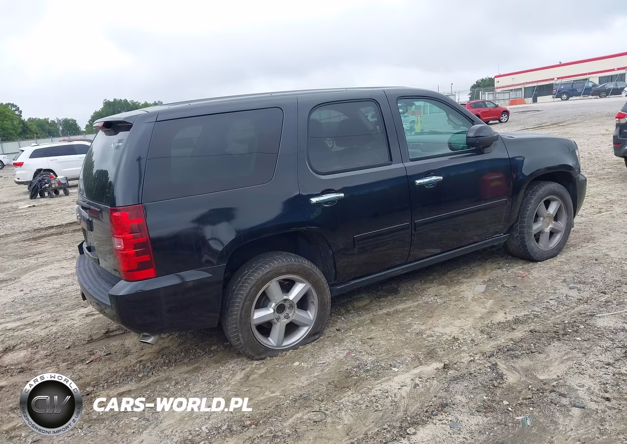 2008 Chevrolet Tahoe Ltz VIN:1GNFC13048J192197 - 4
