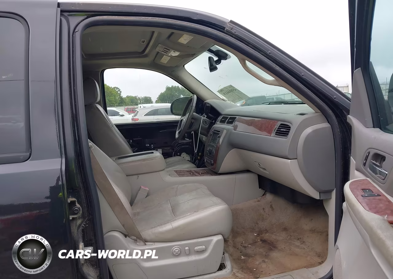 2008 Chevrolet Tahoe Ltz VIN:1GNFC13048J192197 - 5