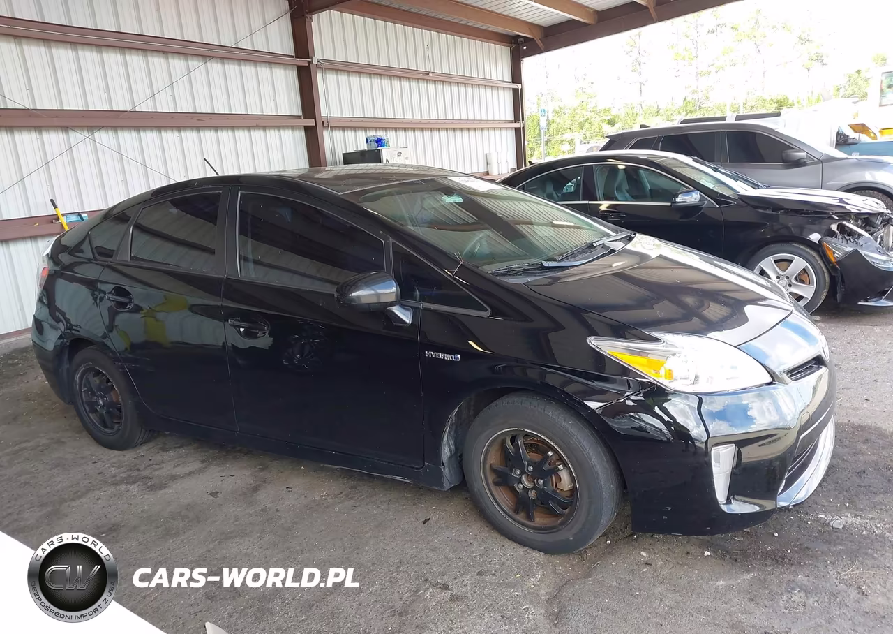 2014 Toyota Prius Two VIN:JTDKN3DU9E0359248 - 13