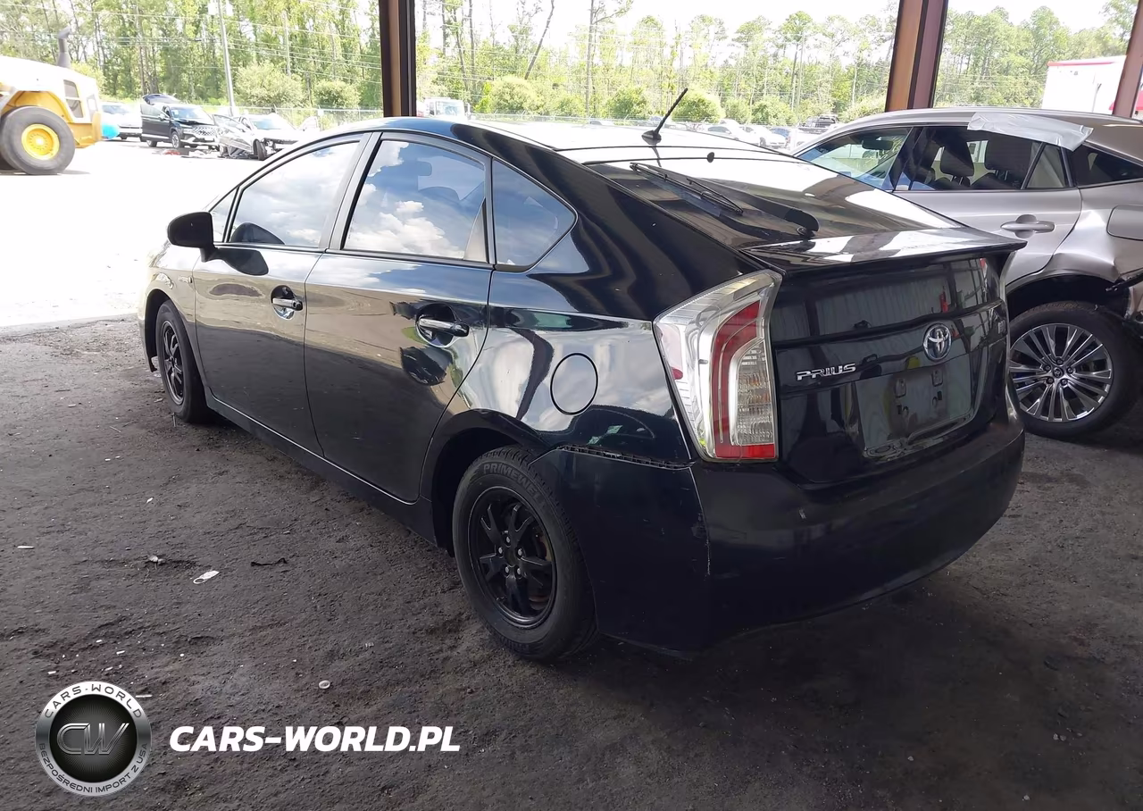 2014 Toyota Prius Two VIN:JTDKN3DU9E0359248 - 3