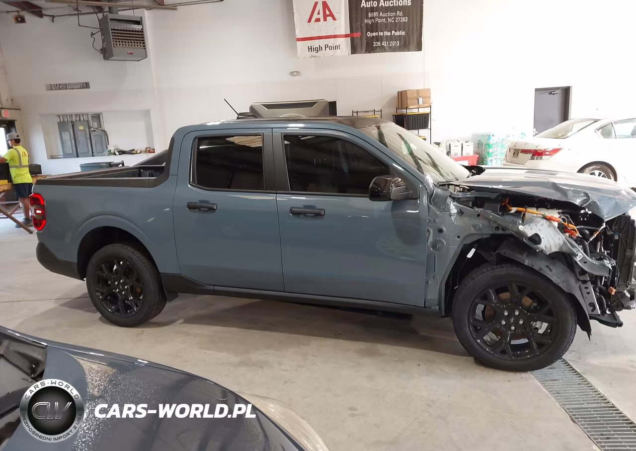 2026 Ford Maverick Xlt VIN:3FTTW8J3XTRA83136 - 14