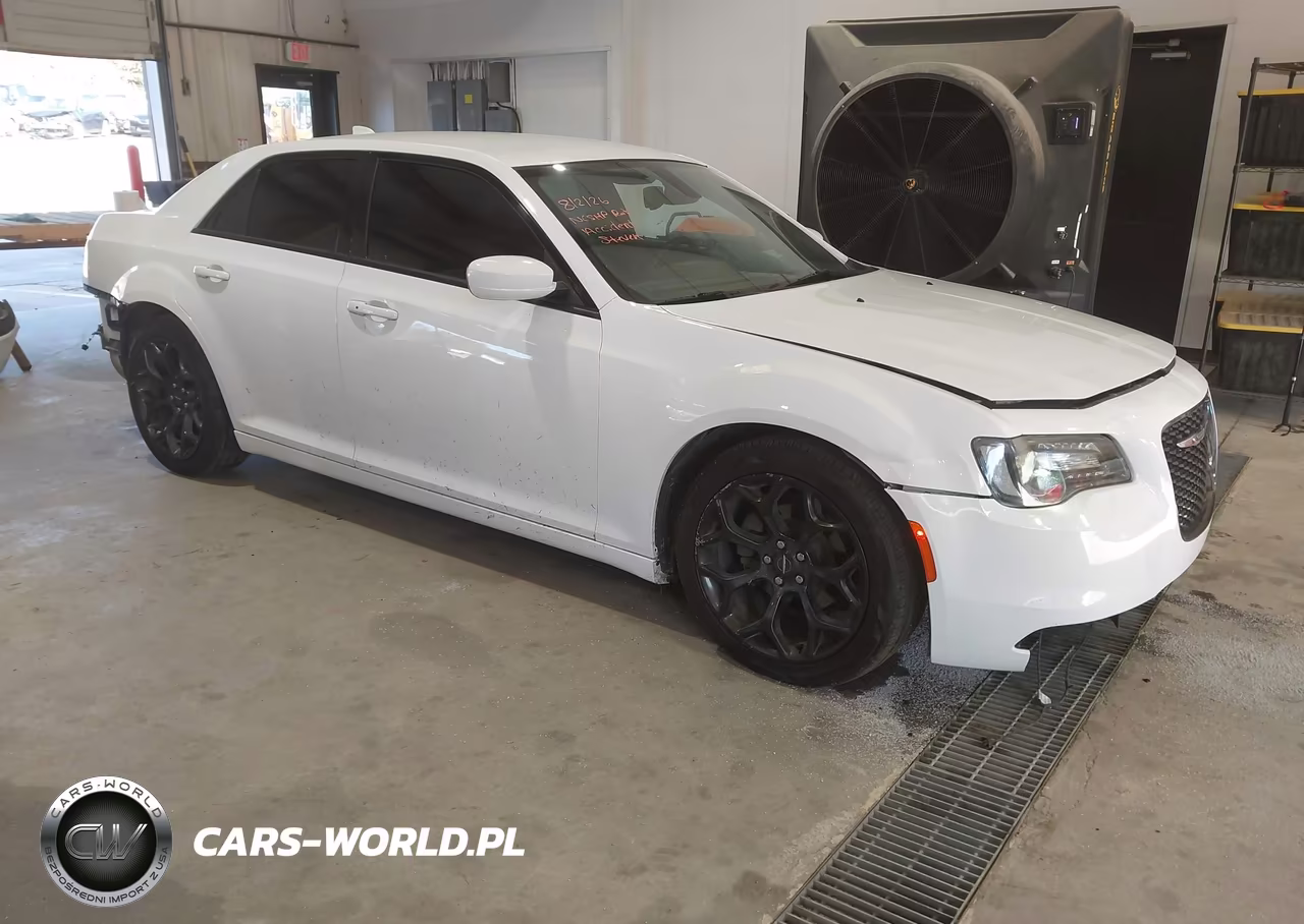 2019 Chrysler 300 300S – zdjęcie 1 z 17