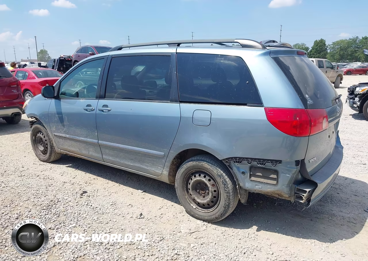 2006 Toyota Sienna Le VIN:5TDZA23CX6S482083 - 3