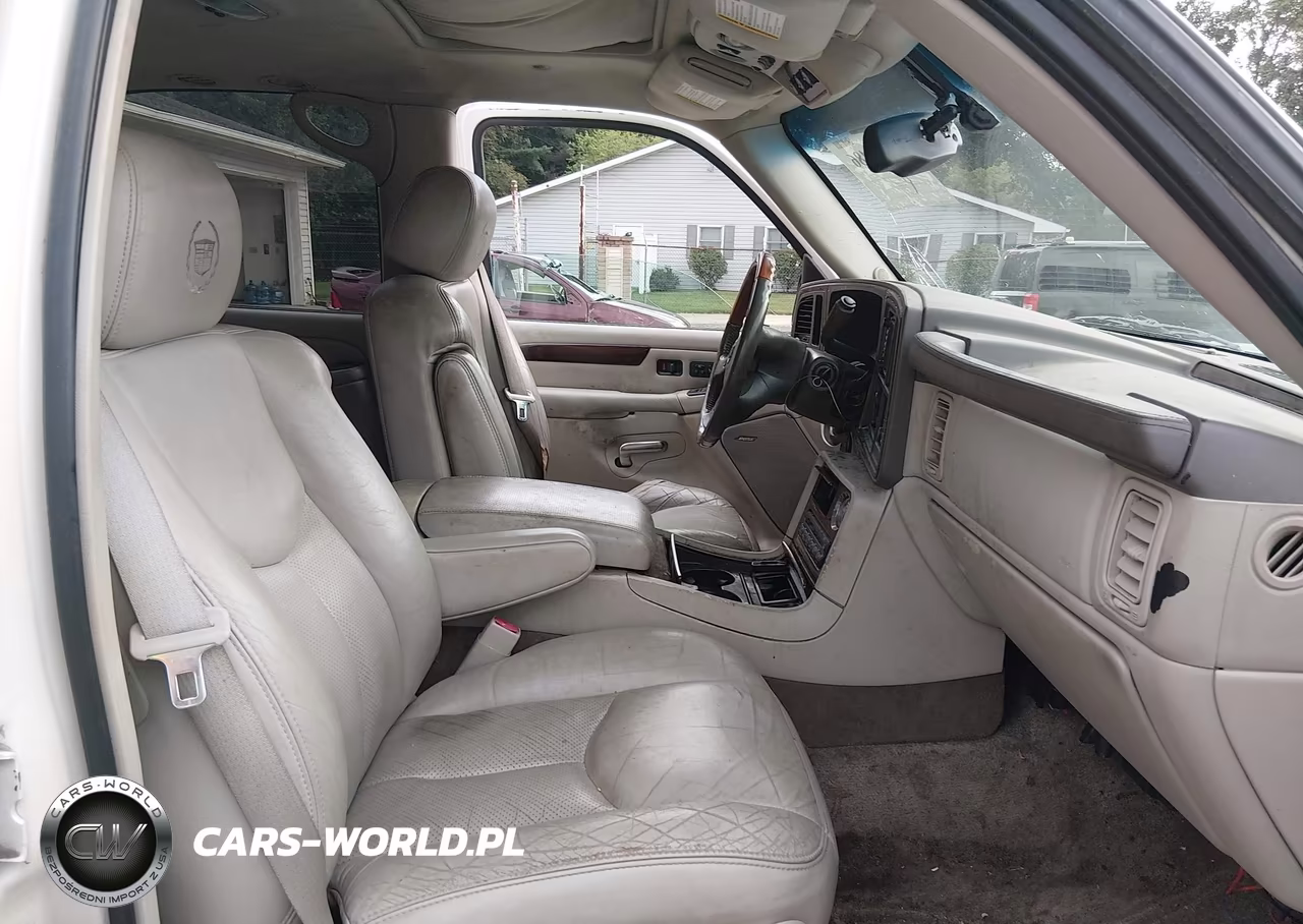 2003 Cadillac Escalade Standard VIN:1GYEK63N03R305616 - 5