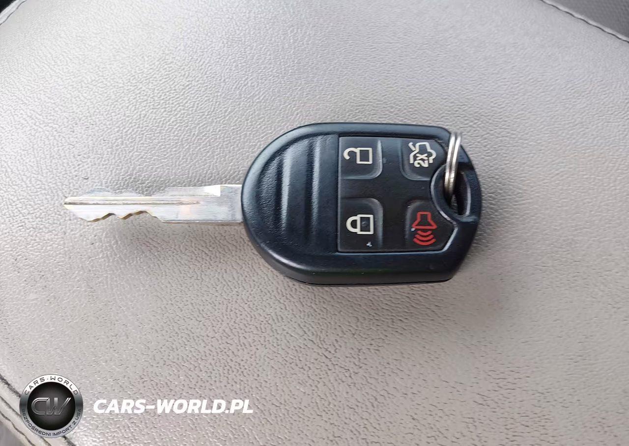 2008 Ford Taurus X Limited VIN:1FMDK06W18GA21607 - 11