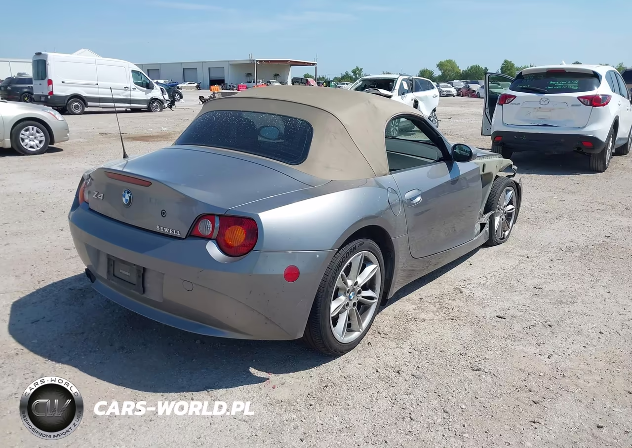 2003 BMW Z4 3.0I VIN:4USBT534X3LT23772 - 4