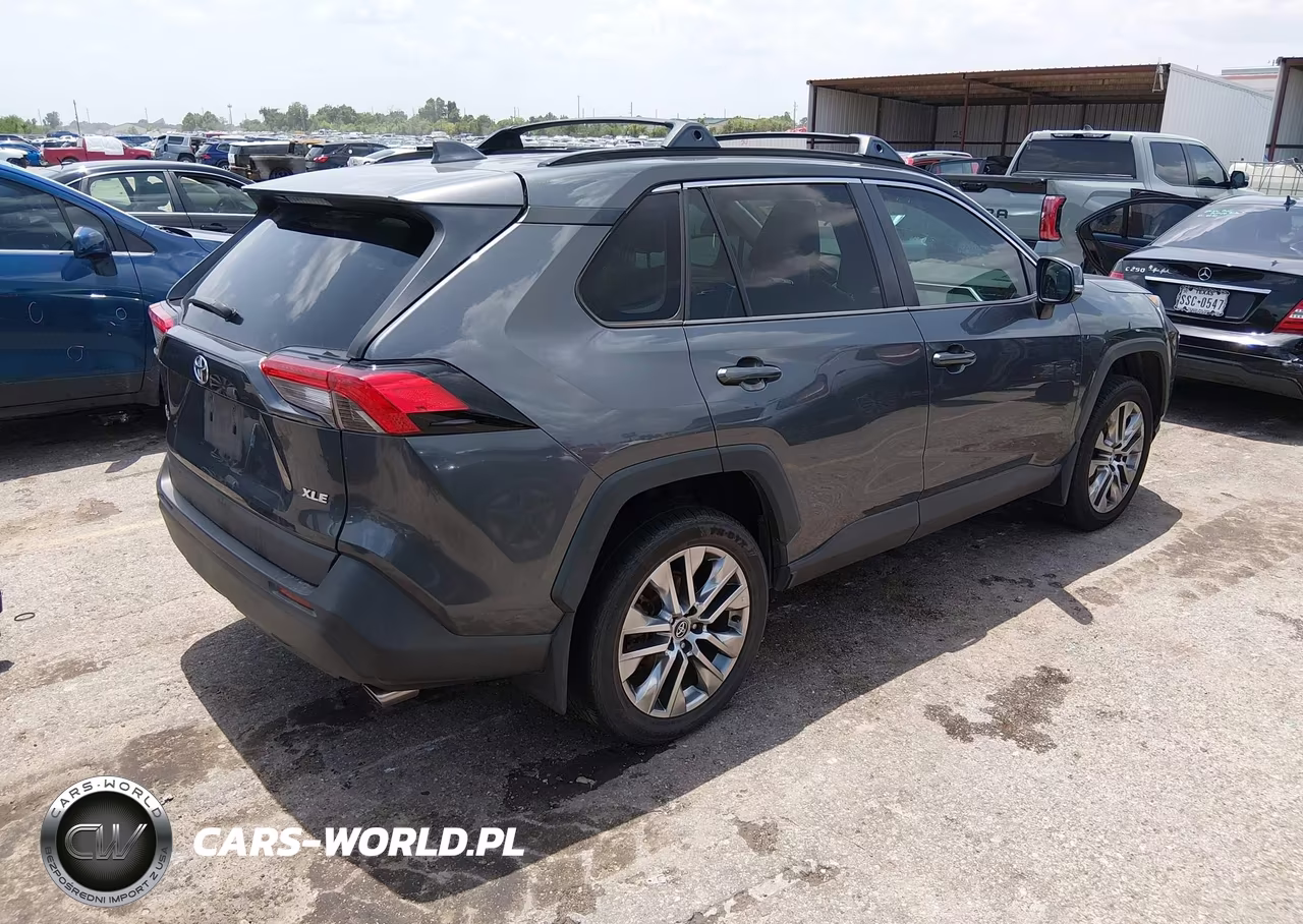 2020 Toyota Rav4 Xle Premium VIN:2T3C1RFV2LC039143 - 4