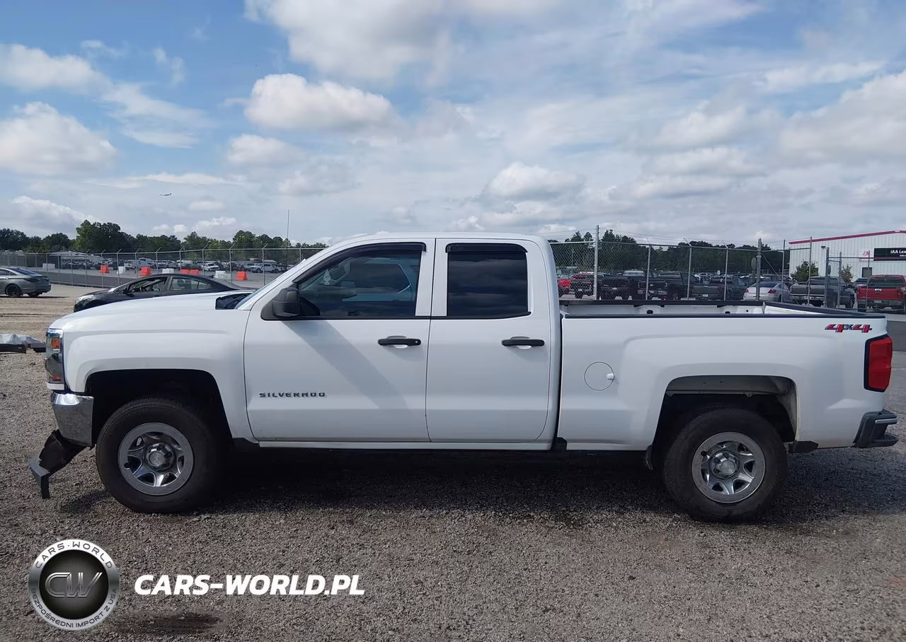 2018 Chevrolet Silverado 1500 Wt VIN:1GCVKNEC4JZ309516 - 14