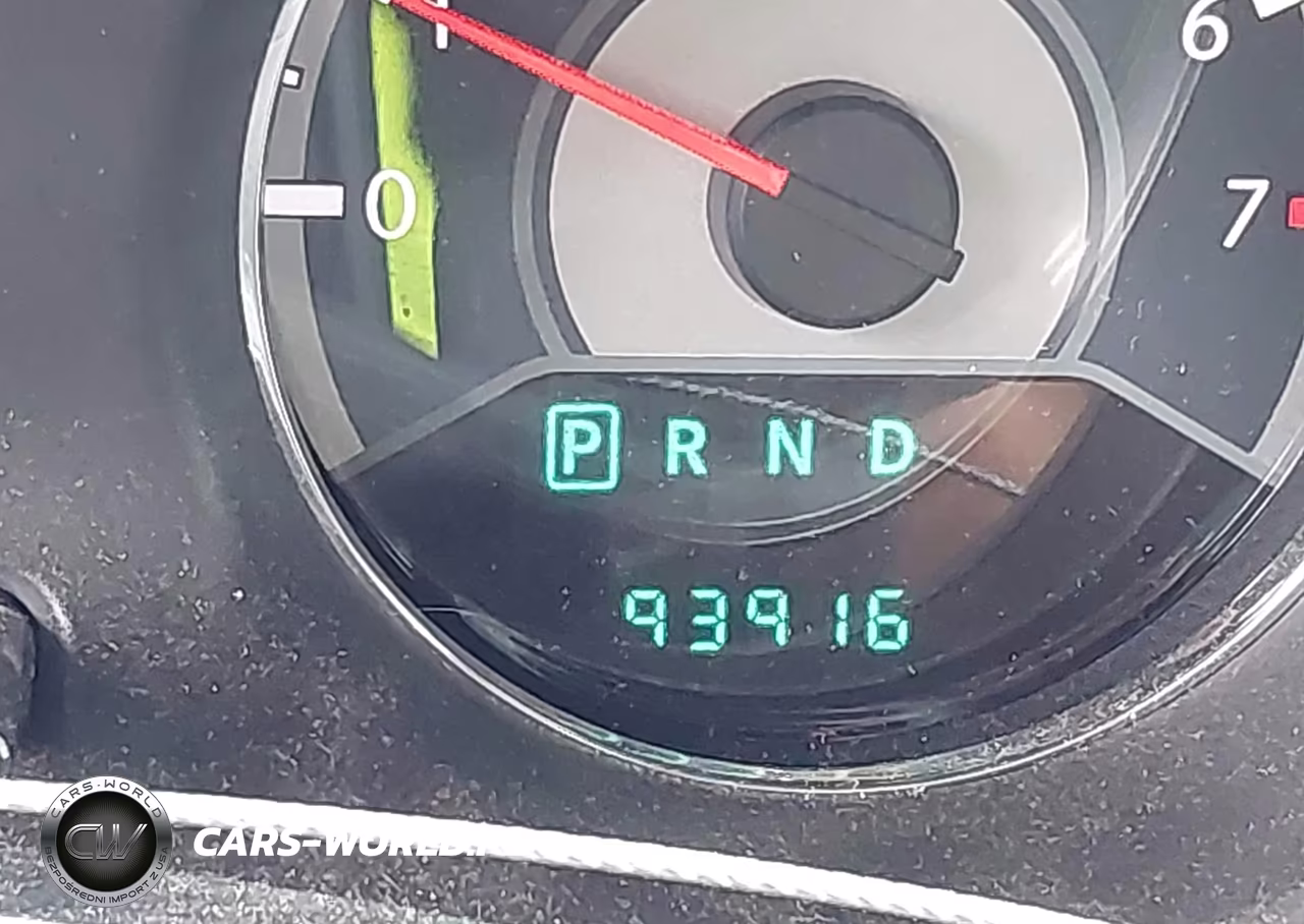 2013 Chrysler 200 Touring VIN:1C3CCBBB8DN743968 - 16