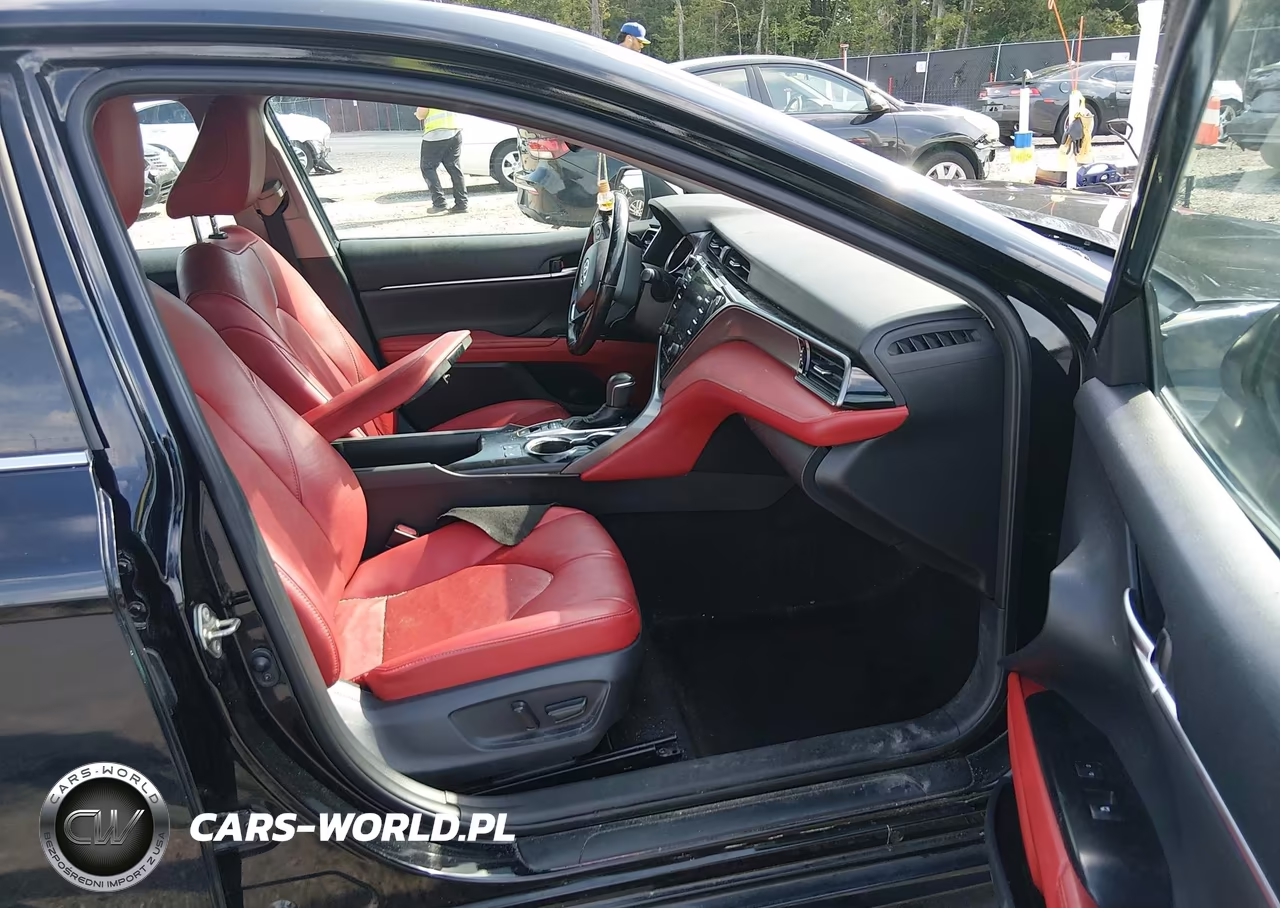 2019 Toyota Camry Xse VIN:4T1B61HK0KU781564 - 5