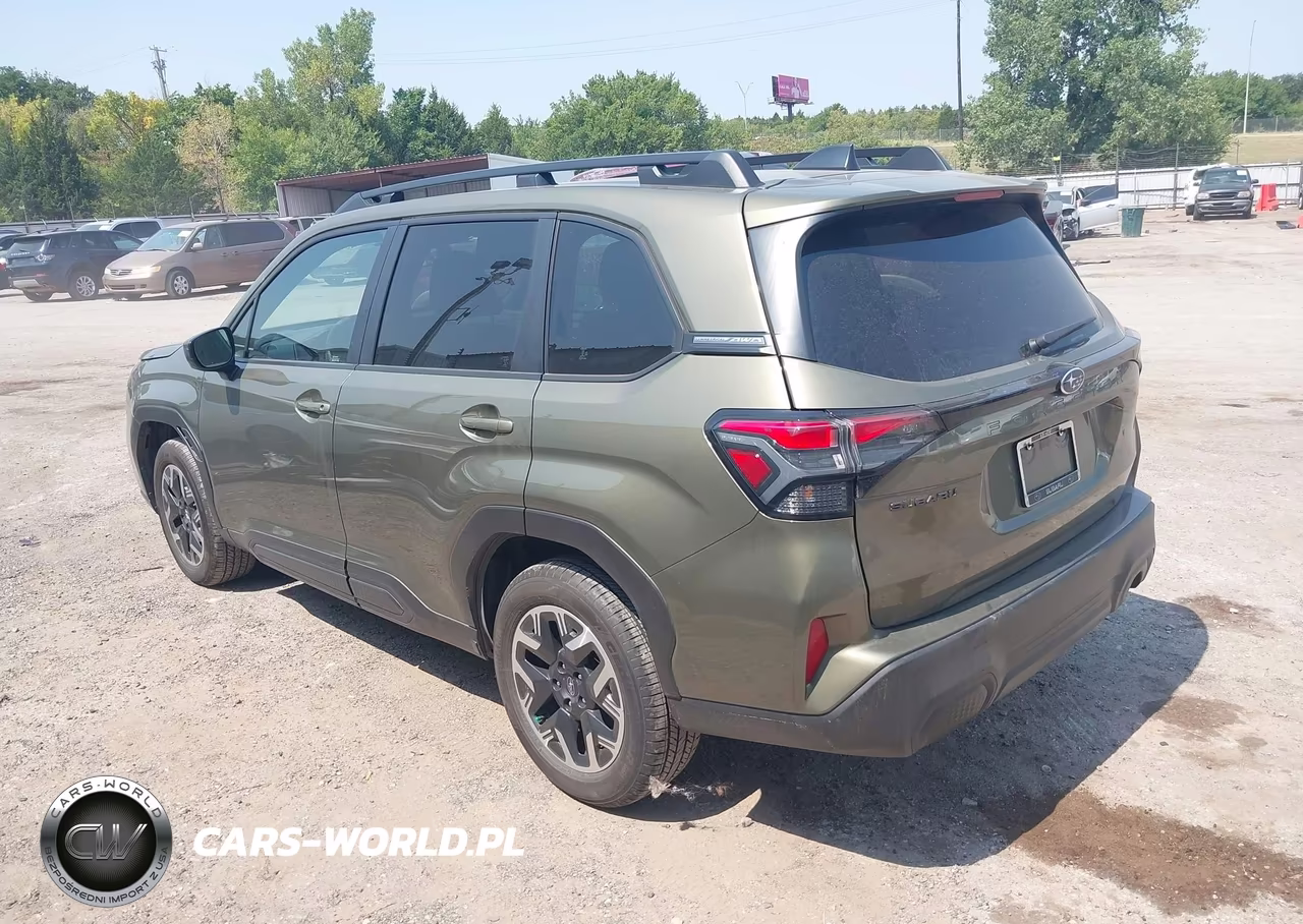 2025 Subaru Forester Premium VIN:JF2SLDDC2SH482830 - 15