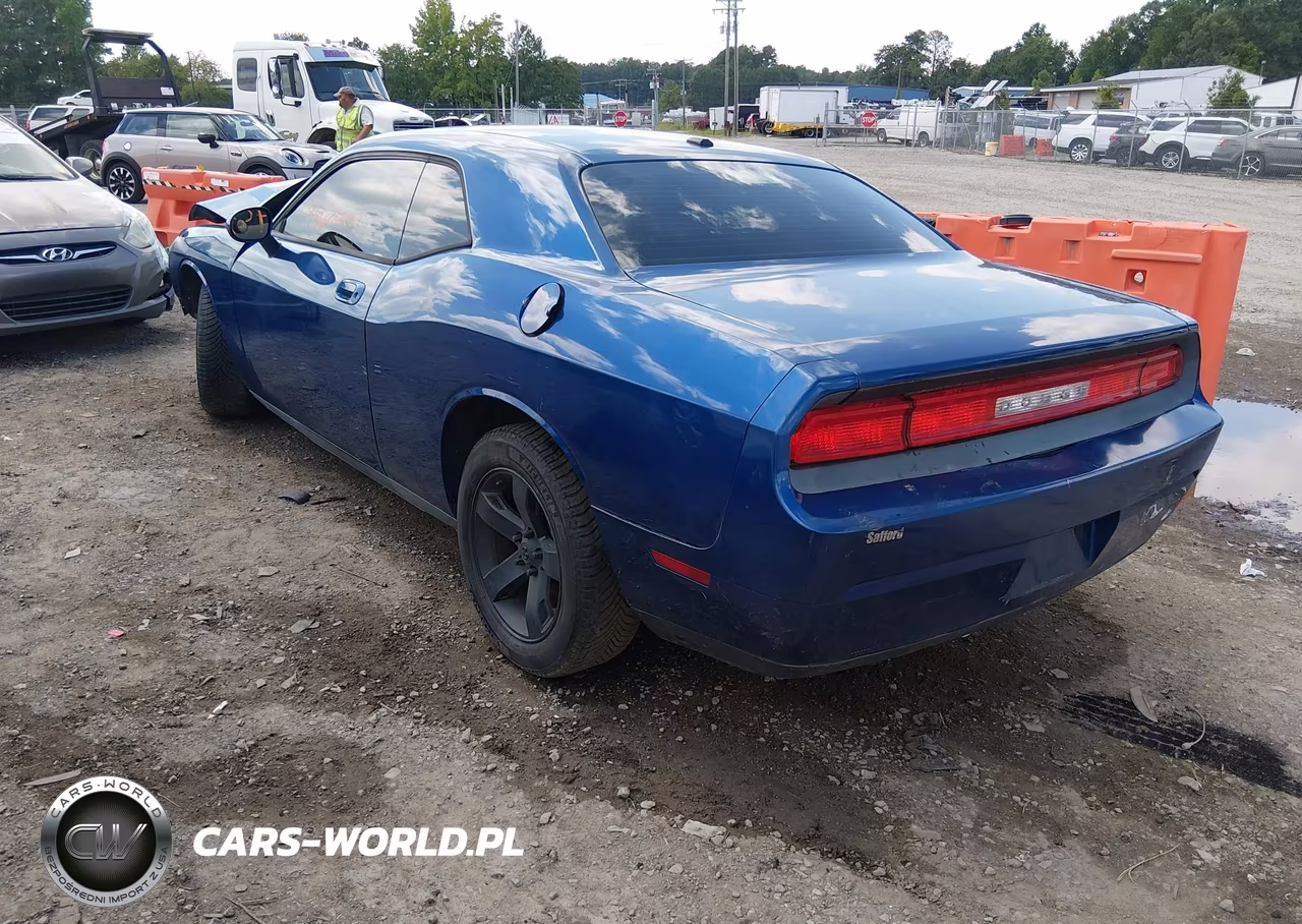 2009 Dodge Challenger Se VIN:2B3LJ44V29H604957 - 3