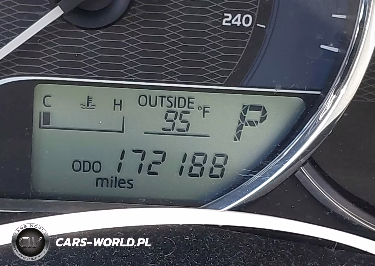2014 Toyota Corolla Le VIN:2T1BURHE1EC129847 - 16