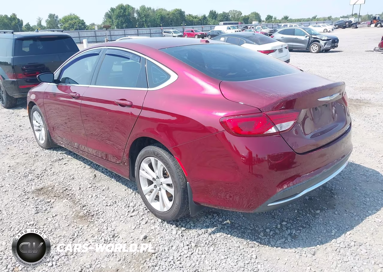 2015 Chrysler 200 Limited VIN:1C3CCCAB0FN646158 - 3