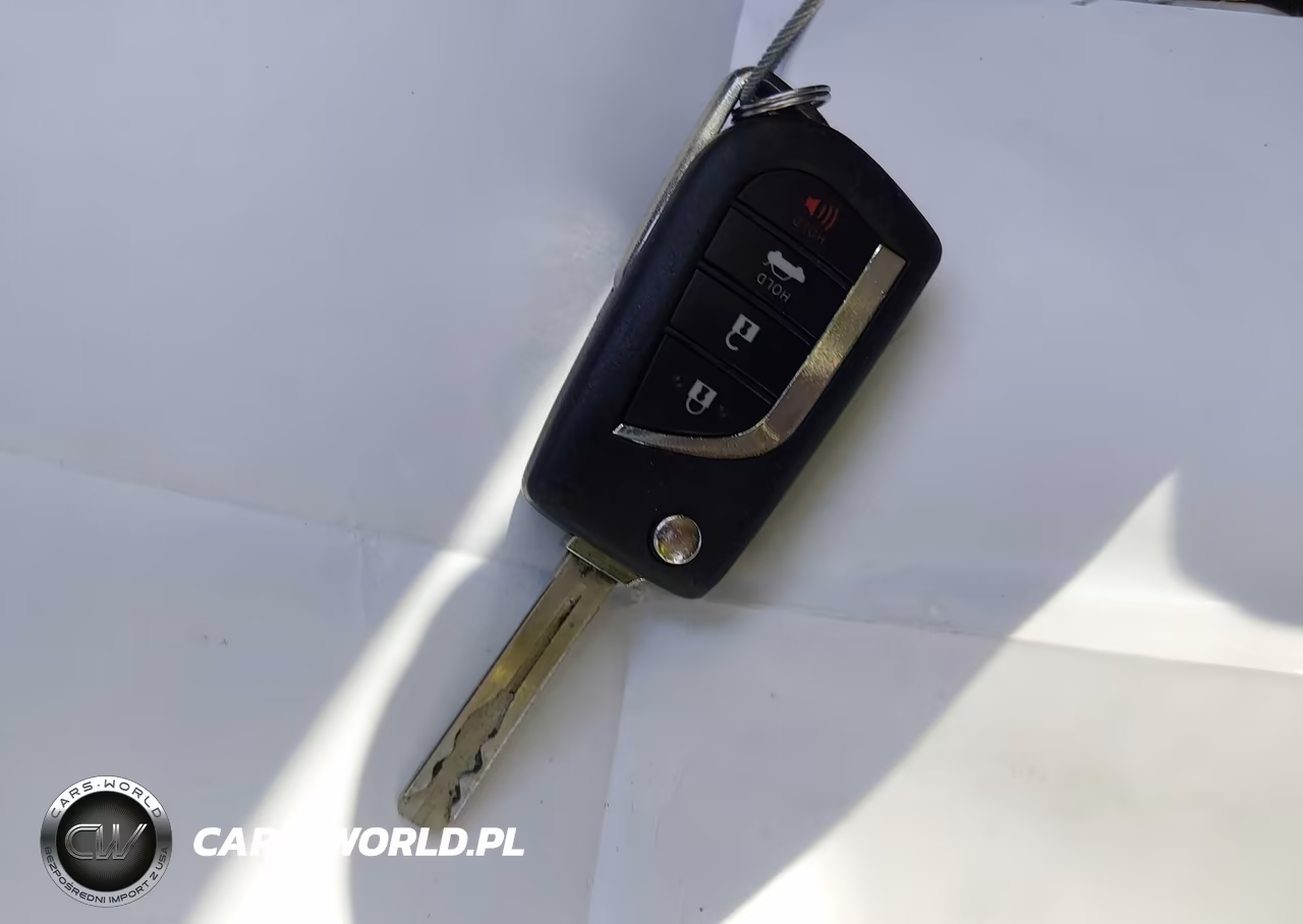 2020 Toyota Corolla Le VIN:5YFEPRAE3LP077553 - 11