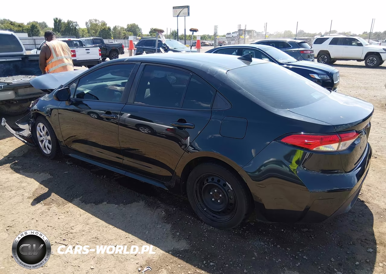2020 Toyota Corolla Le VIN:5YFEPRAE3LP077553 - 3