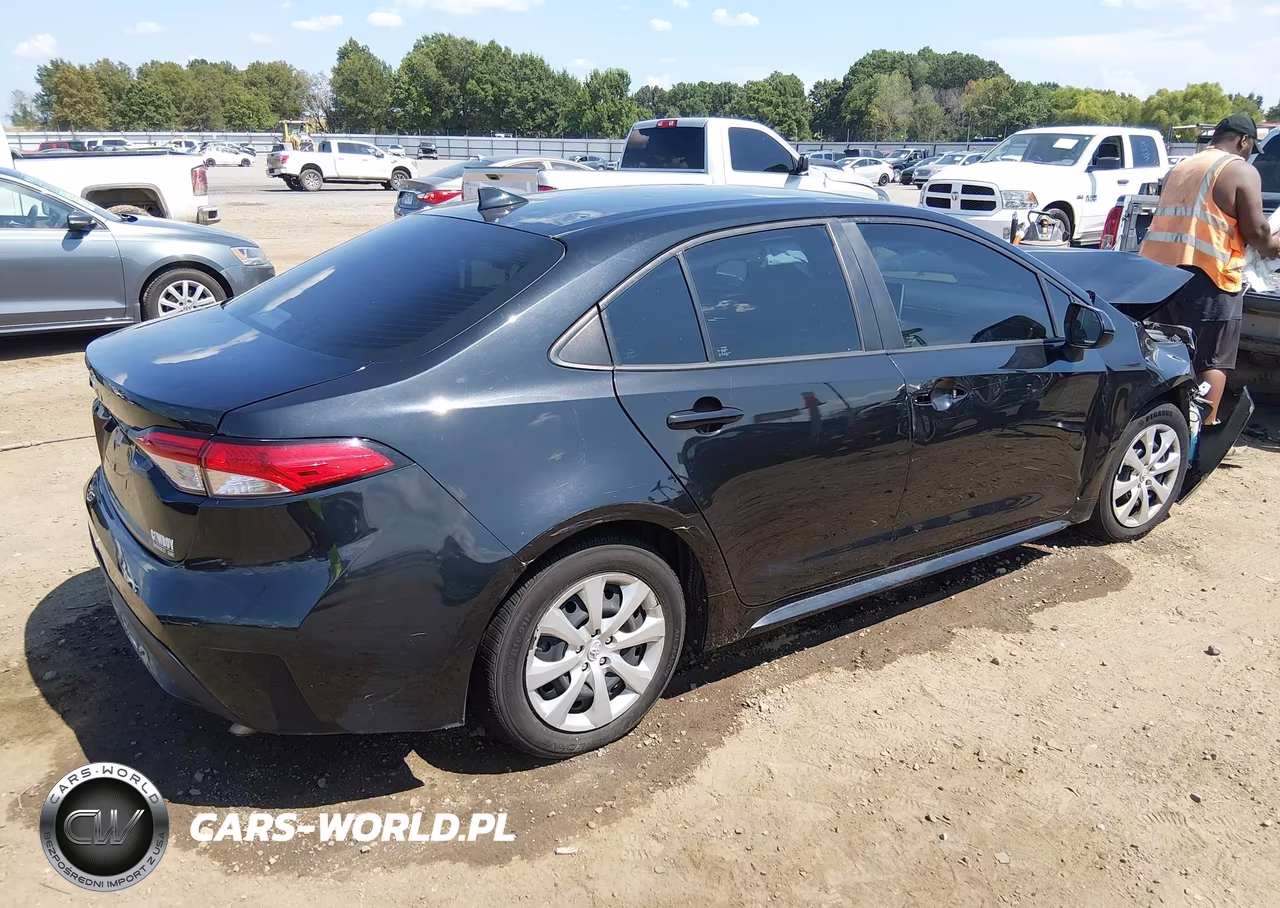 2020 Toyota Corolla Le VIN:5YFEPRAE3LP077553 - 4