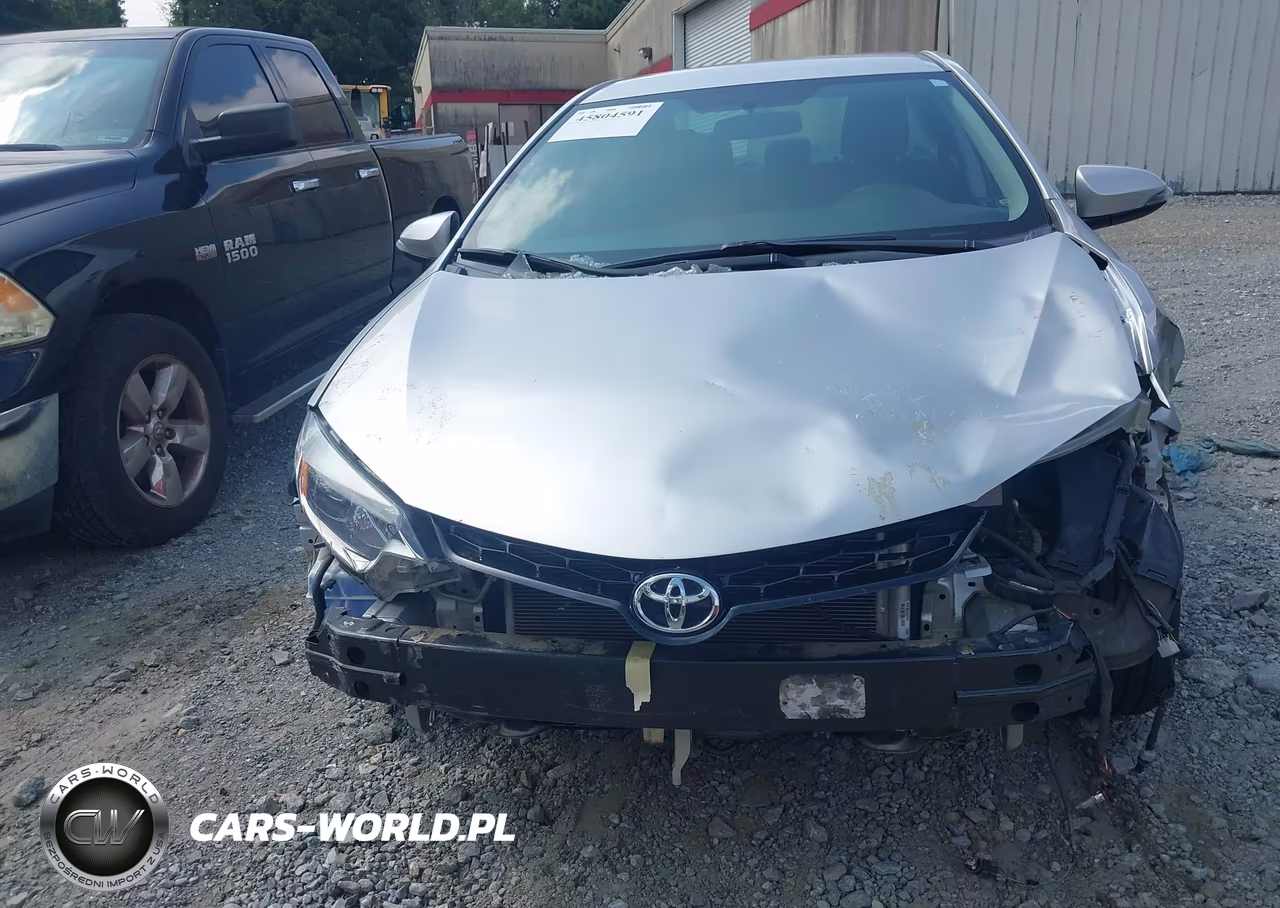 2015 Toyota Corolla S Plus VIN:2T1BURHE3FC452623 - 12