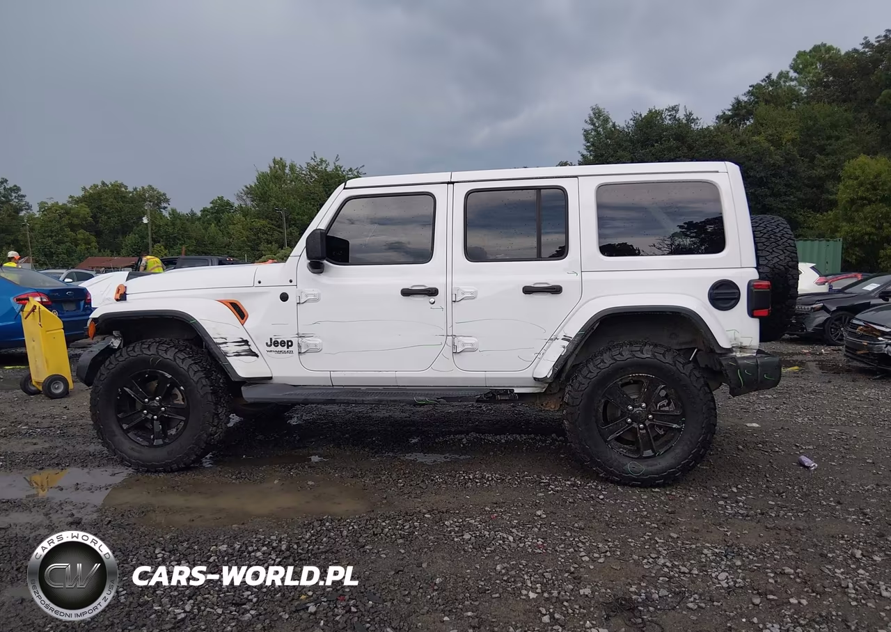 2021 Jeep Wrangler Unlimited Sahara Altitude 4X4 VIN:1C4HJXEG1MW607946 - 14