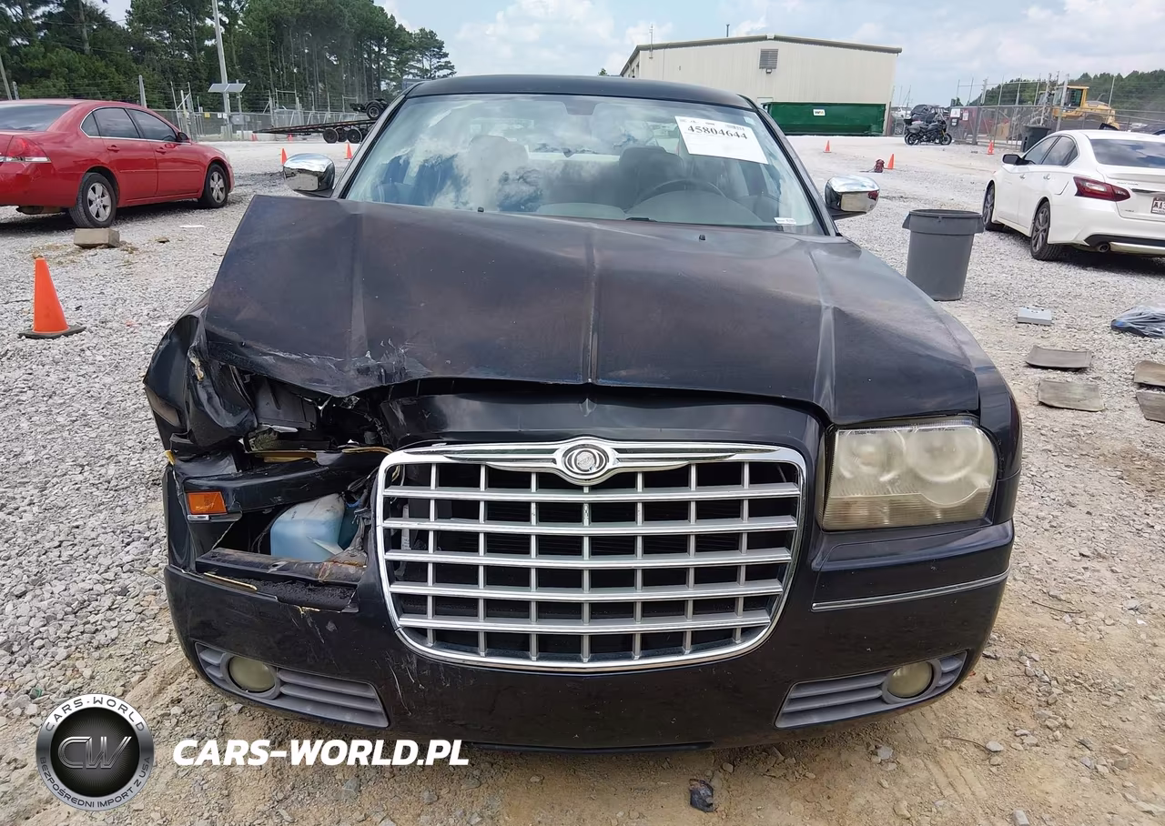 2010 Chrysler 300 Touring-Signature Series-Executive Series VIN:2C3CA5CV3AH141256 - 6