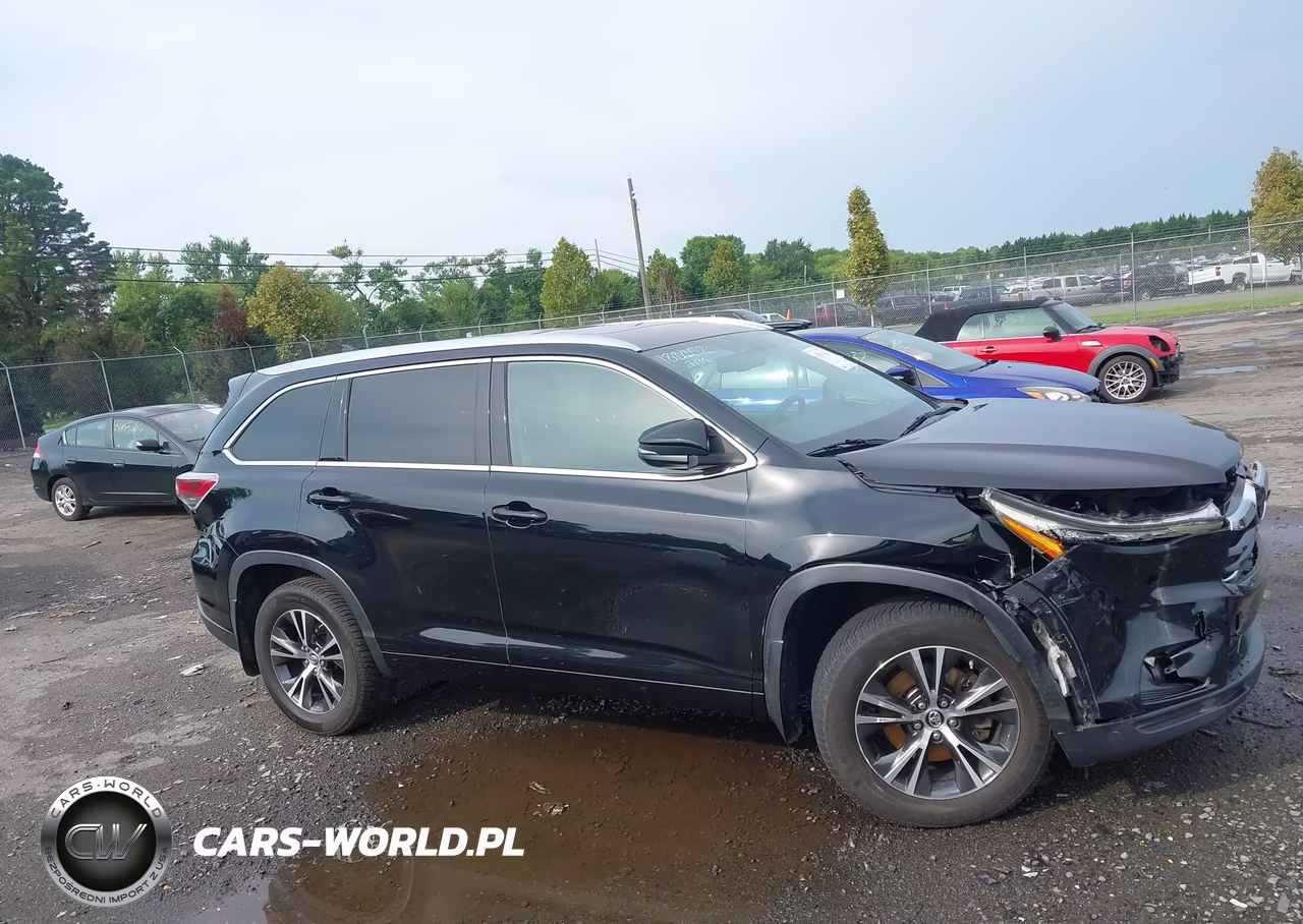 2016 Toyota Highlander Xle V6 VIN:5TDJKRFH6GS309205 - 13