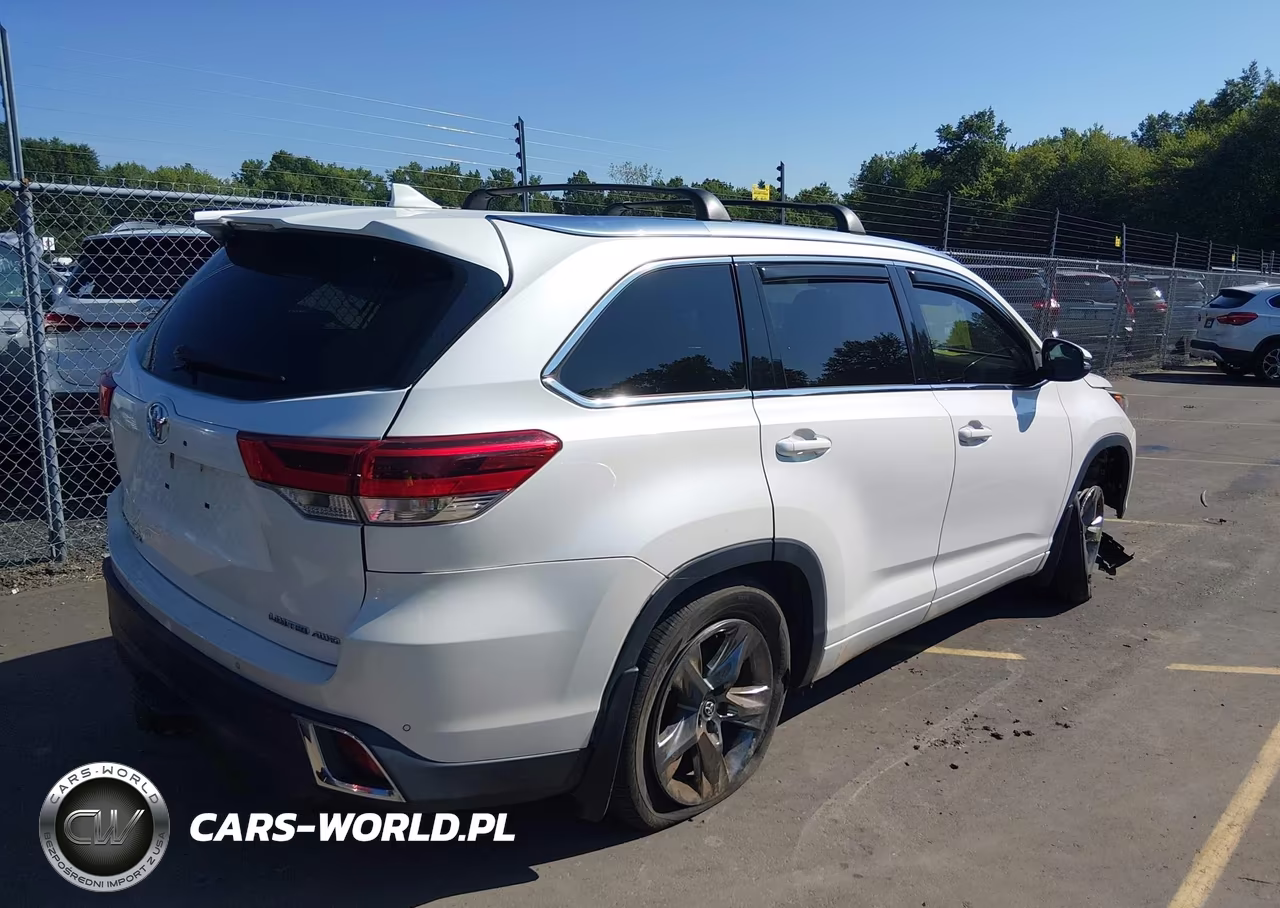 2017 Toyota Highlander Limited Platinum VIN:5TDDZRFH1HS404281 - 4