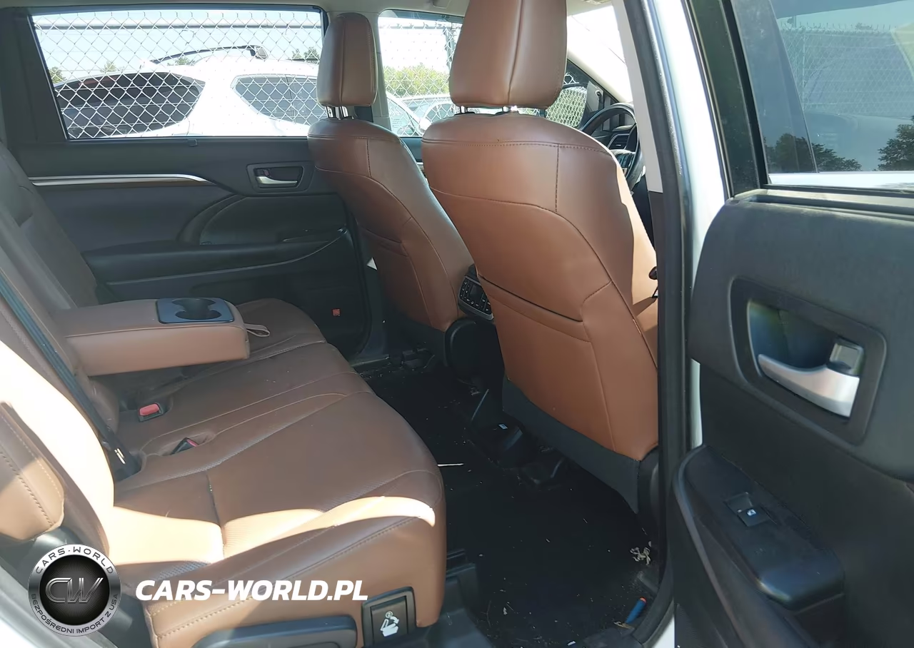 2017 Toyota Highlander Limited Platinum VIN:5TDDZRFH1HS404281 - 8