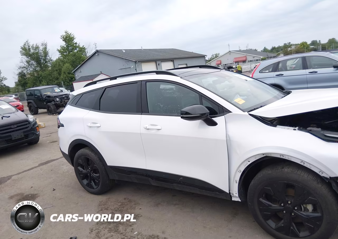 2025 Kia Sportage X-Line VIN:5XYK6CDF4SG304484 - 14