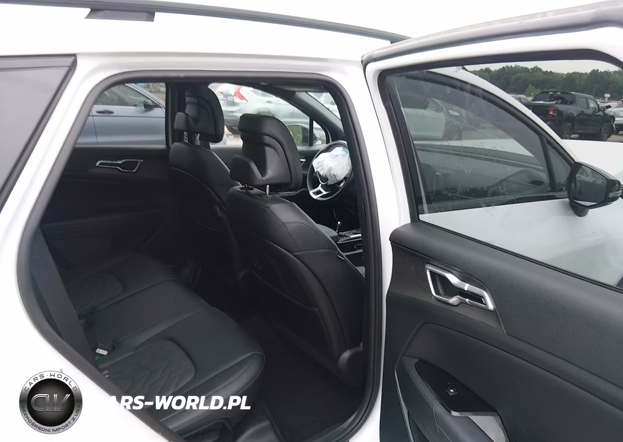 2025 Kia Sportage X-Line VIN:5XYK6CDF4SG304484 - 8