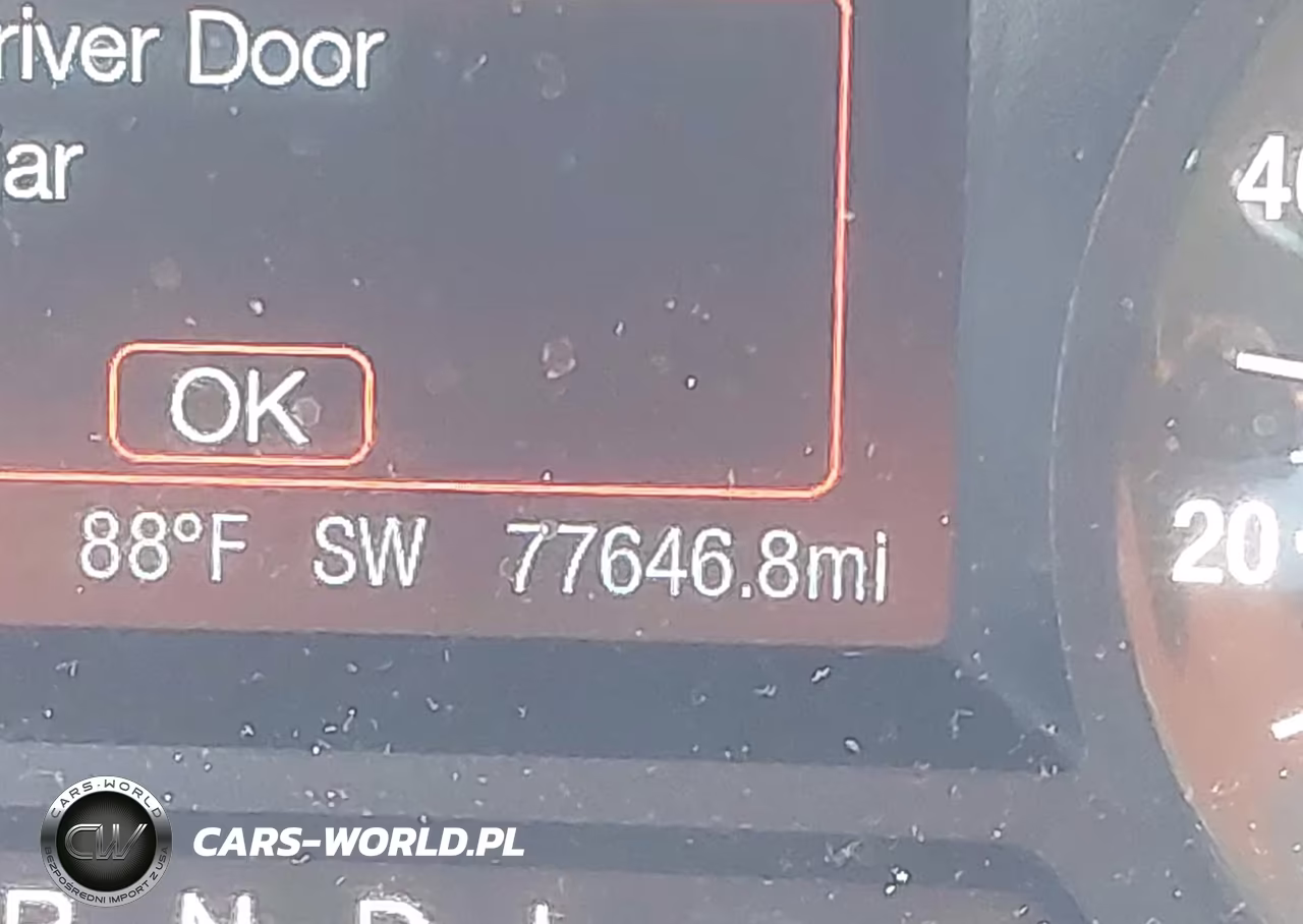 2019 Ford Fusion S VIN:3FA6P0G78KR153663 - 16