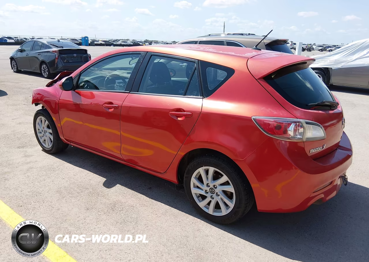 2013 Mazda Mazda3 I Touring VIN:JM1BL1L79D1747501 - 3